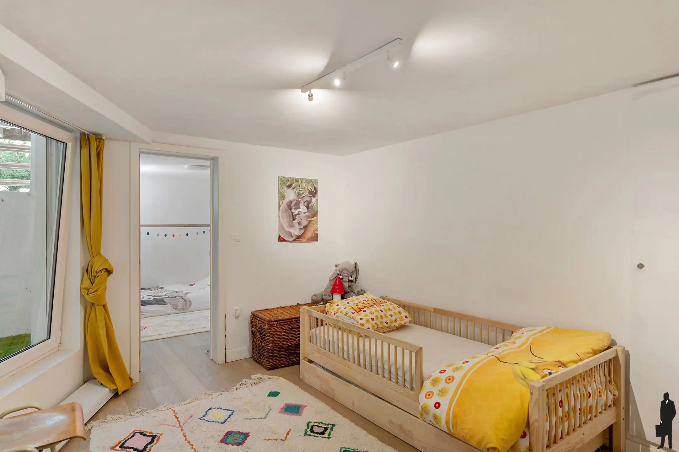 Ruim duplexappartement met prachtige tuin man 130m² foto 18