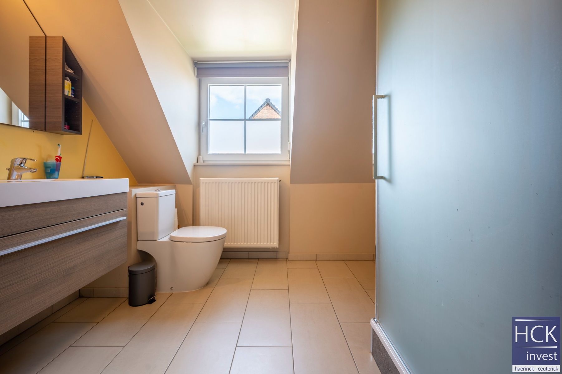 KRUISHOUTEM - Rustig gelegen instapklare woning met 3 SLPK. én garage! foto 26