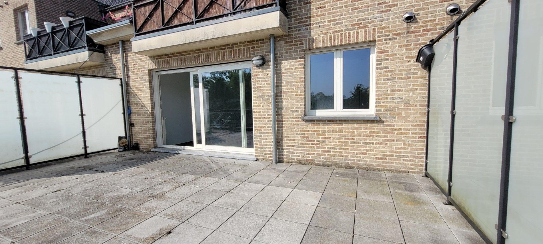 Gezellig Appartement 89m² met Ruim Zonnig Terras in Essen, nabij de Nederlandse grens foto 13