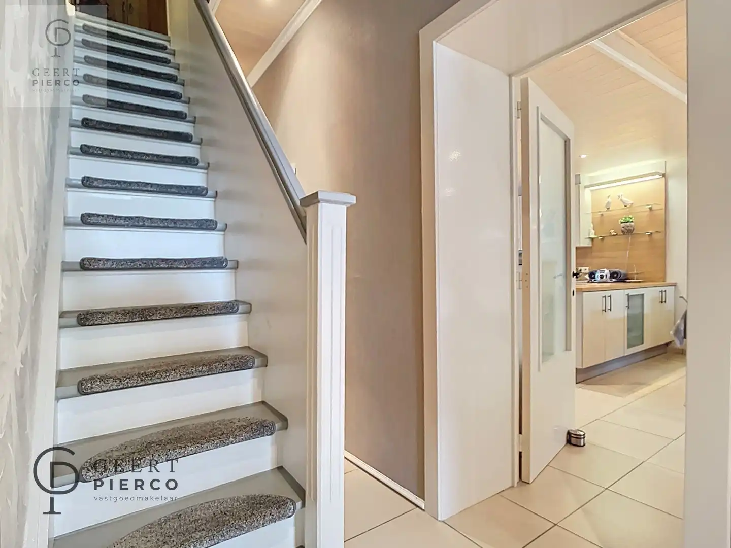 Gerenoveerde stadswoning in het centrum van Zoutleeuw. foto 5