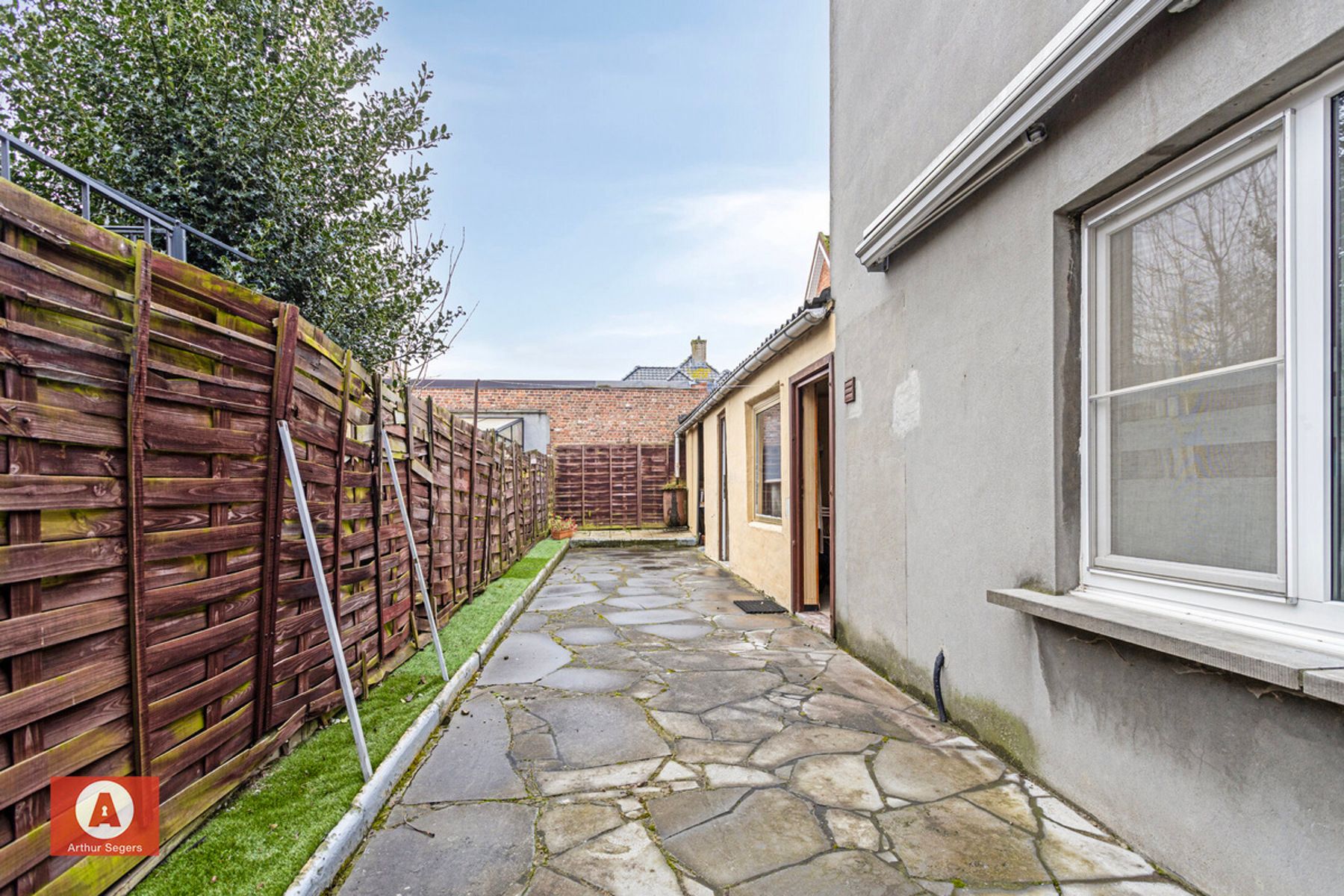 Te renoveren woning nabij centrum Buggenhout foto 19