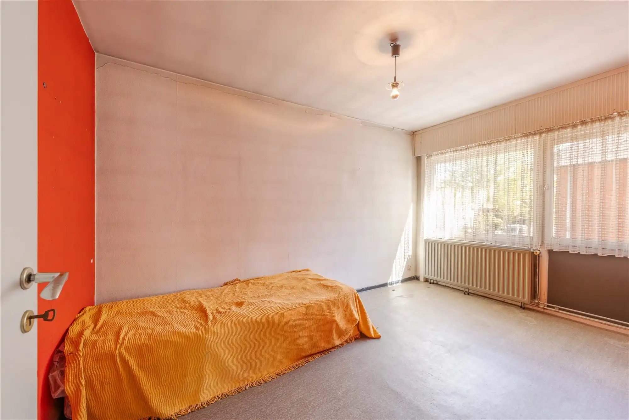 Halfopen woning met 5 slaapkamers foto 16