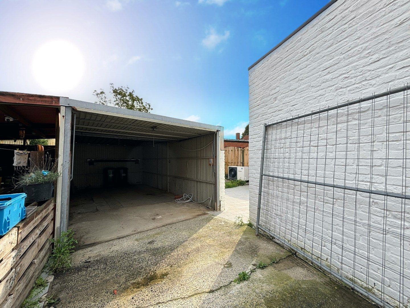 Ieper (Dikkebus) energiezuinige woning met tuin en garage. foto 4