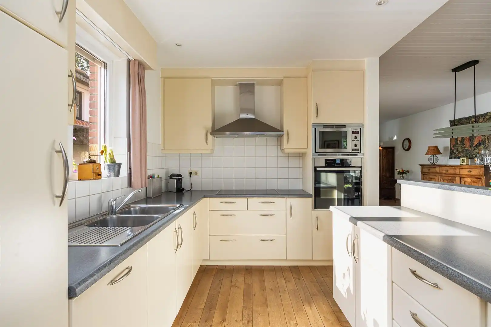 Ruime halfopen woning in het groene Mariaburg-Brasschaat foto 10