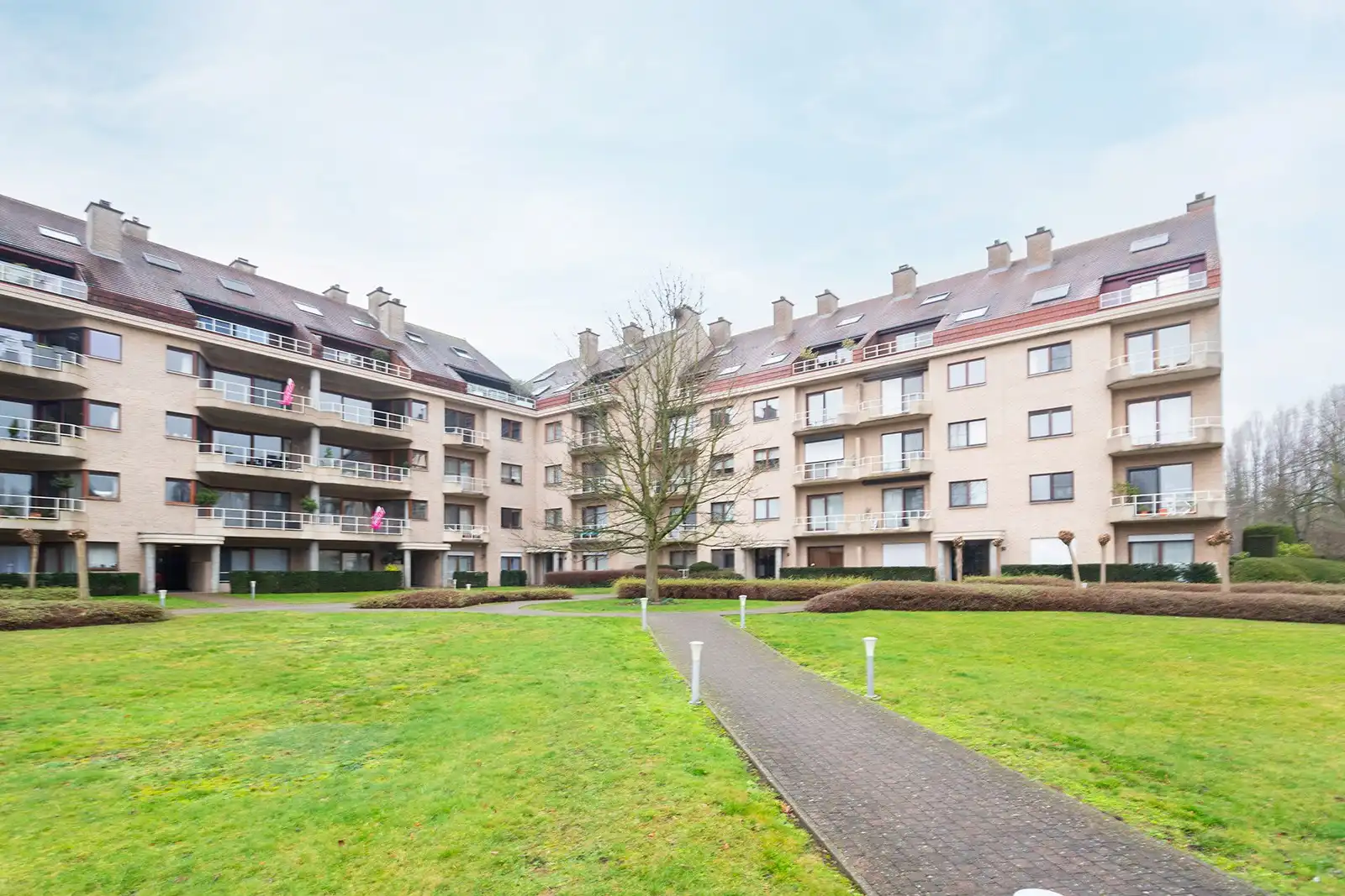 Ruim en lichtrijk duplex met 2 terrassen.  foto 30