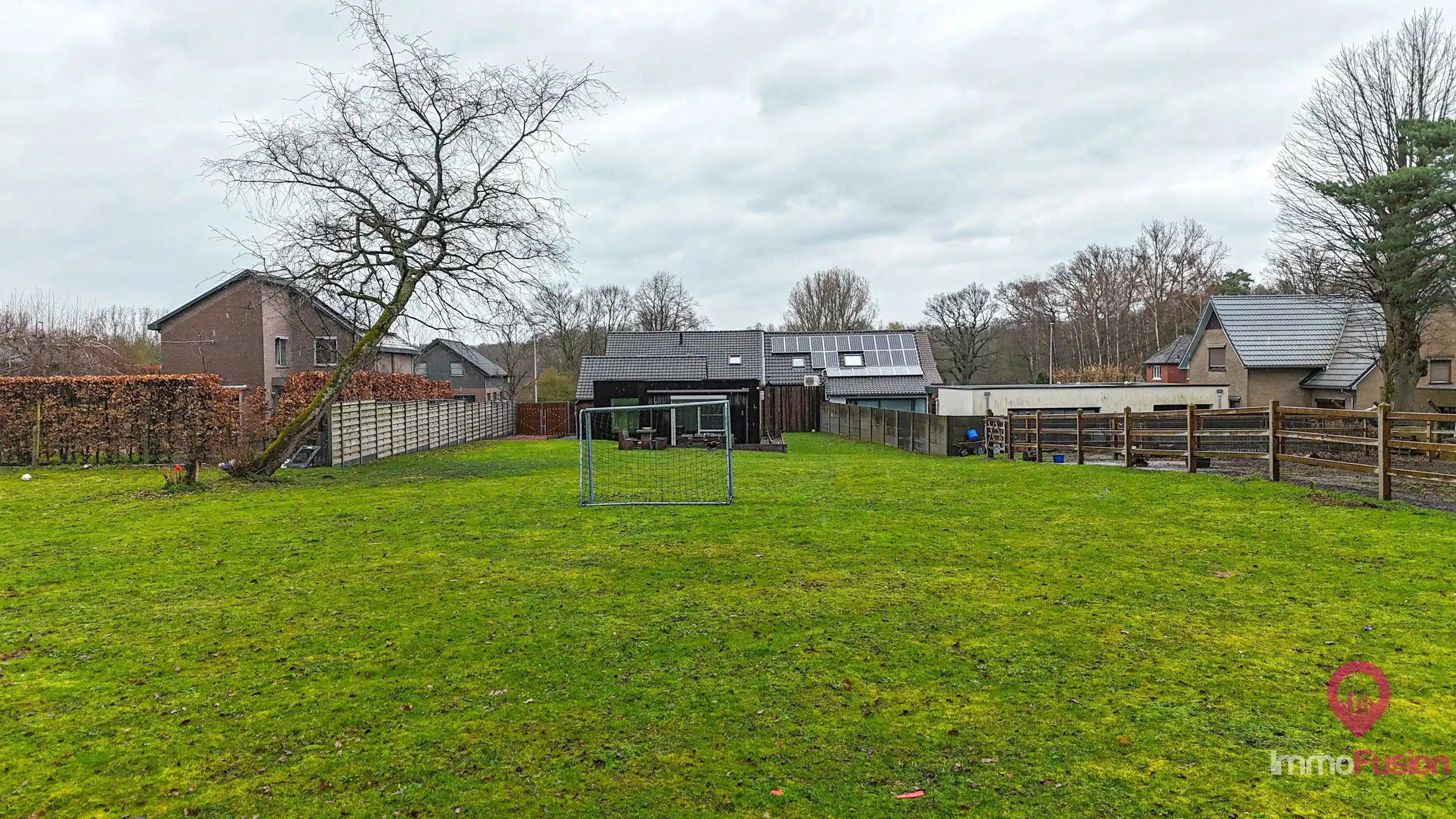 Gerenoveerde landelijk moderne woning op 21 are met 4 suites! foto 51