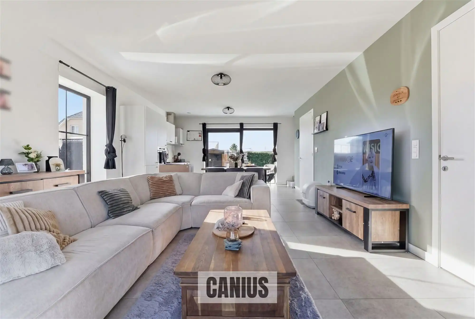 INSTAPKLARE WONING MET 3 SLKS & TUIN foto 2