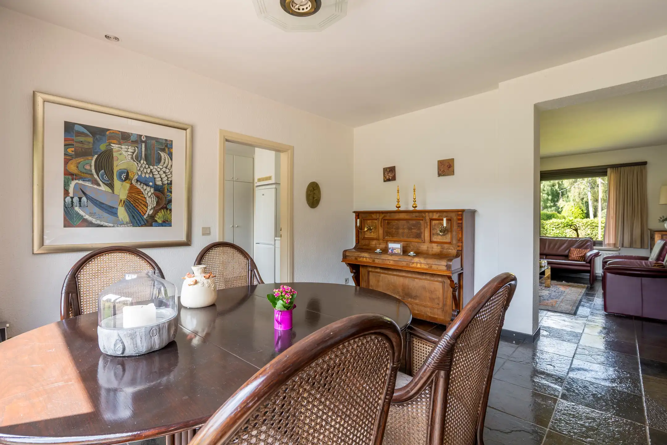 Rustig gelegen villa | 6 slks | 1.705 m² | zuidgericht foto 9
