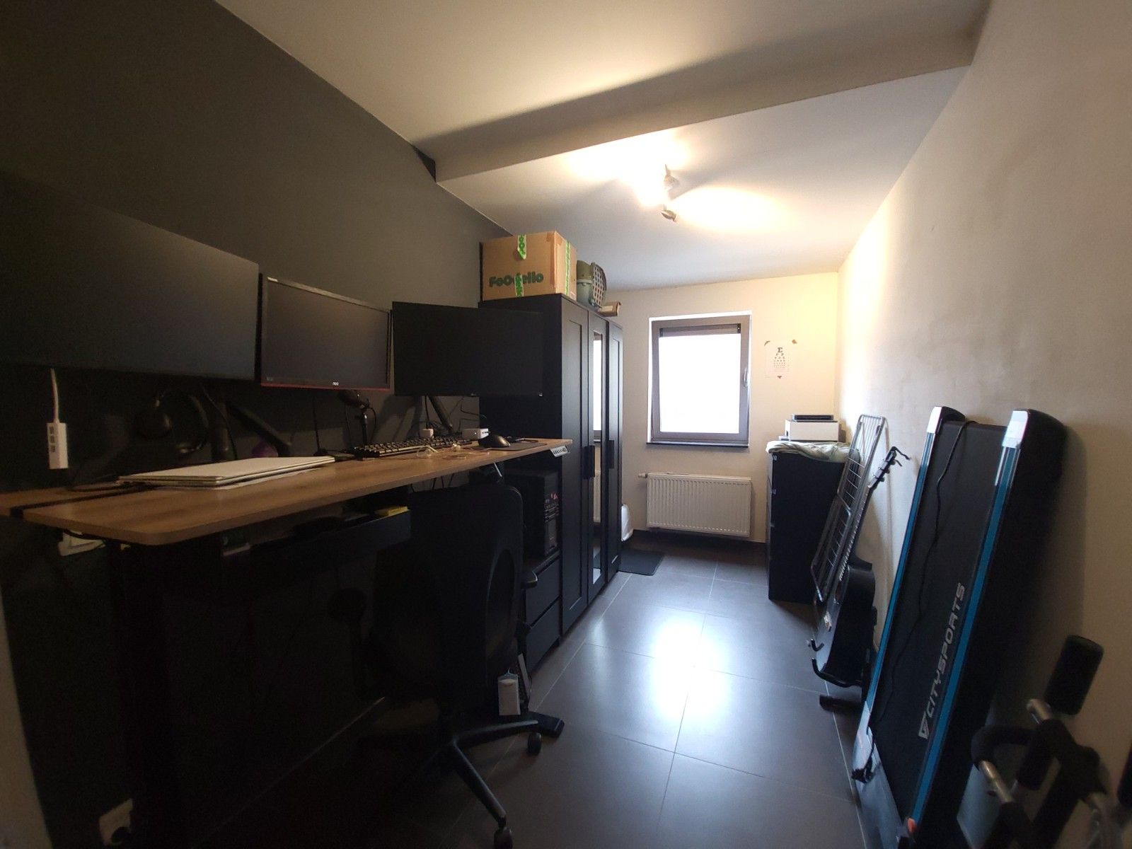 Modern 2-slaapkamerappartement nabij centrum foto 11