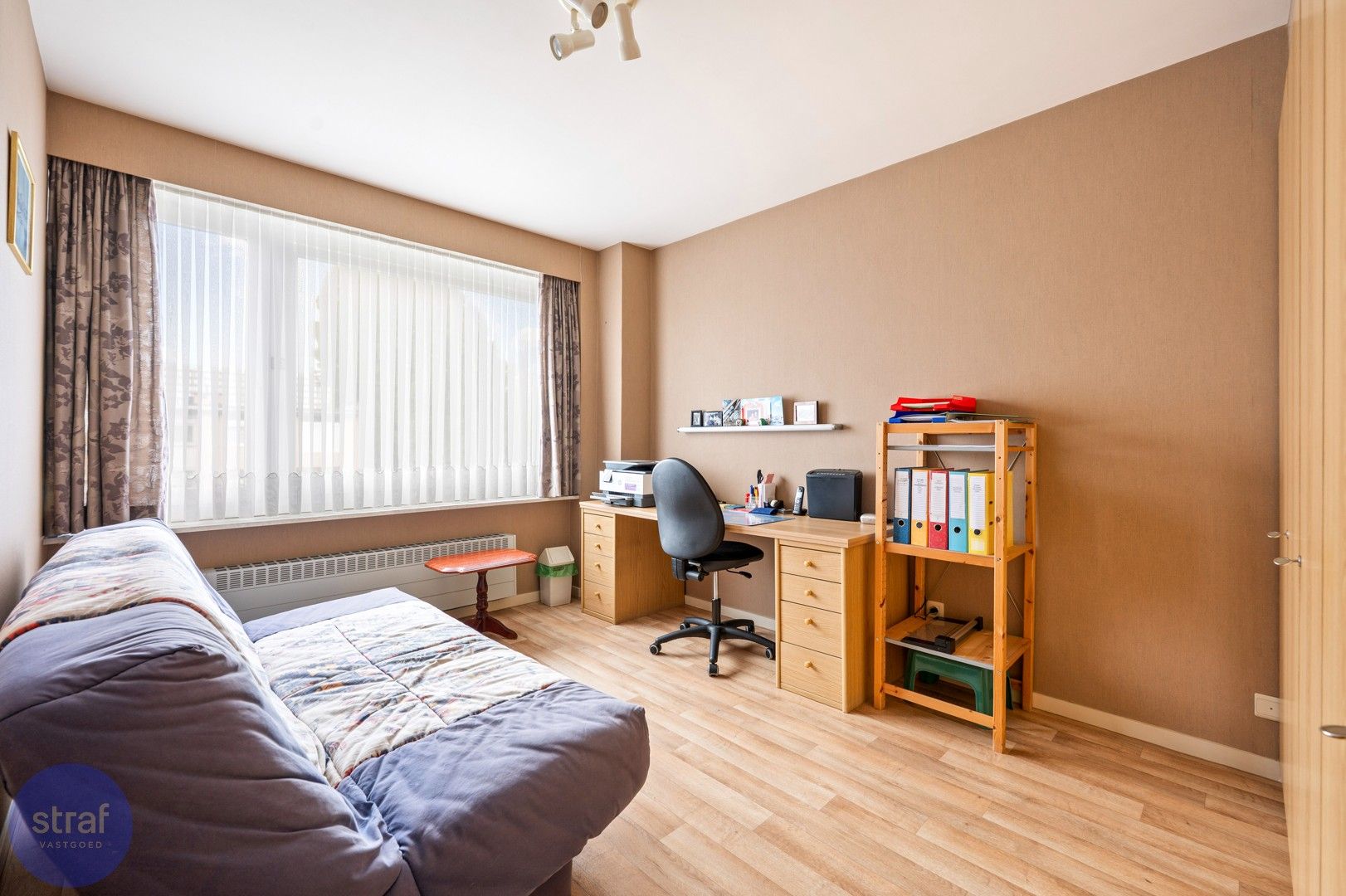 Bel-etage met drie ruime slaapkamers en een gezellige tuin foto 12