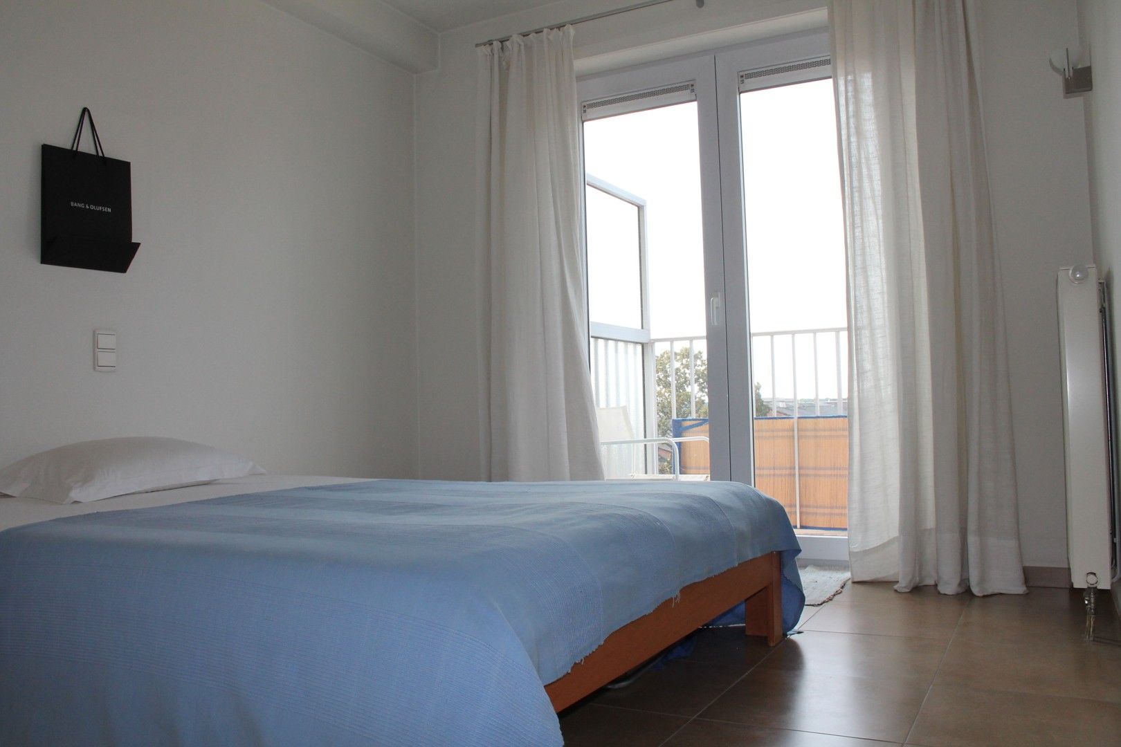 Lichtrijk appartement te koop in centrum Eeklo foto 8