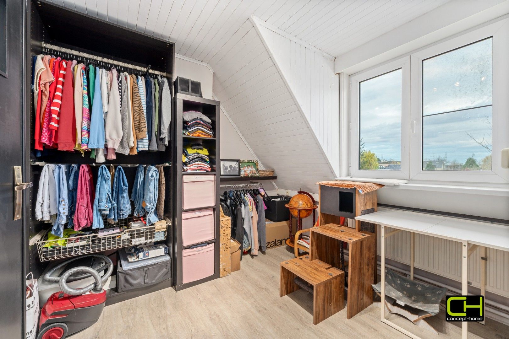 Ruime gezinswoning met drie slaapkamers te koop in Lovendegem foto 12