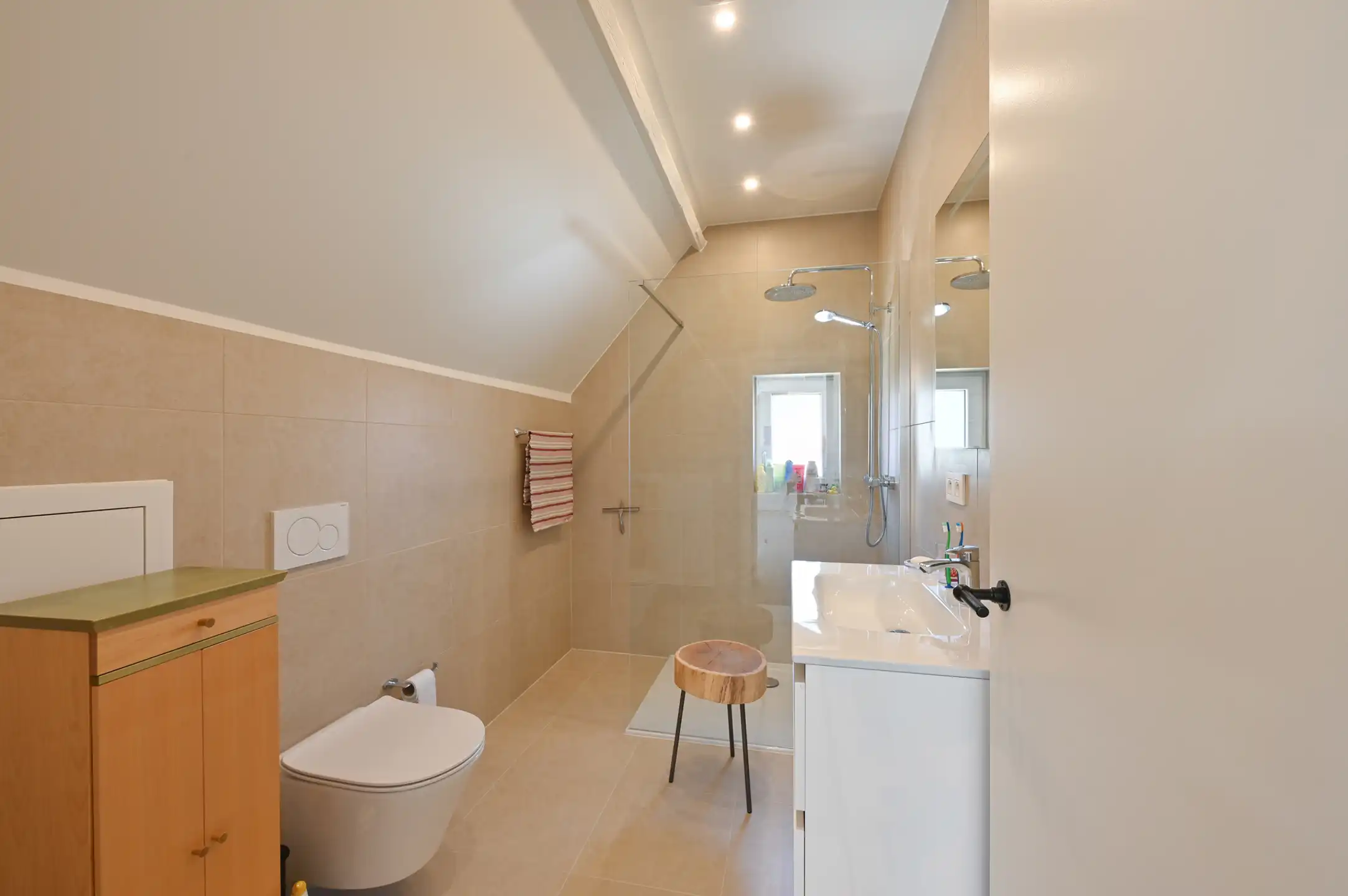 Sfeervolle koppelvilla in charmant paadje te Knokke foto 27