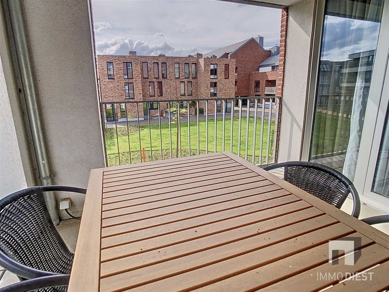  TWEESLAAPKAMERAPPARTEMENT MET SUPERTERRAS OP EZELDIJK foto 5