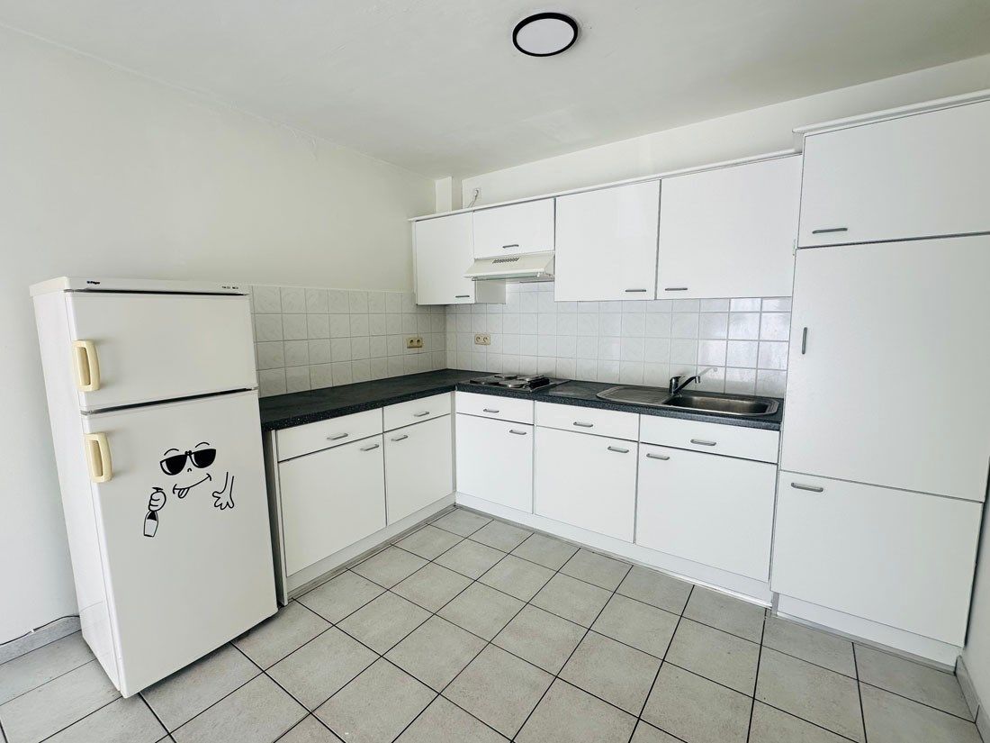 Uitstekend gelegen BETAALBAAR appartement te Lummen MET GARAGE foto 5