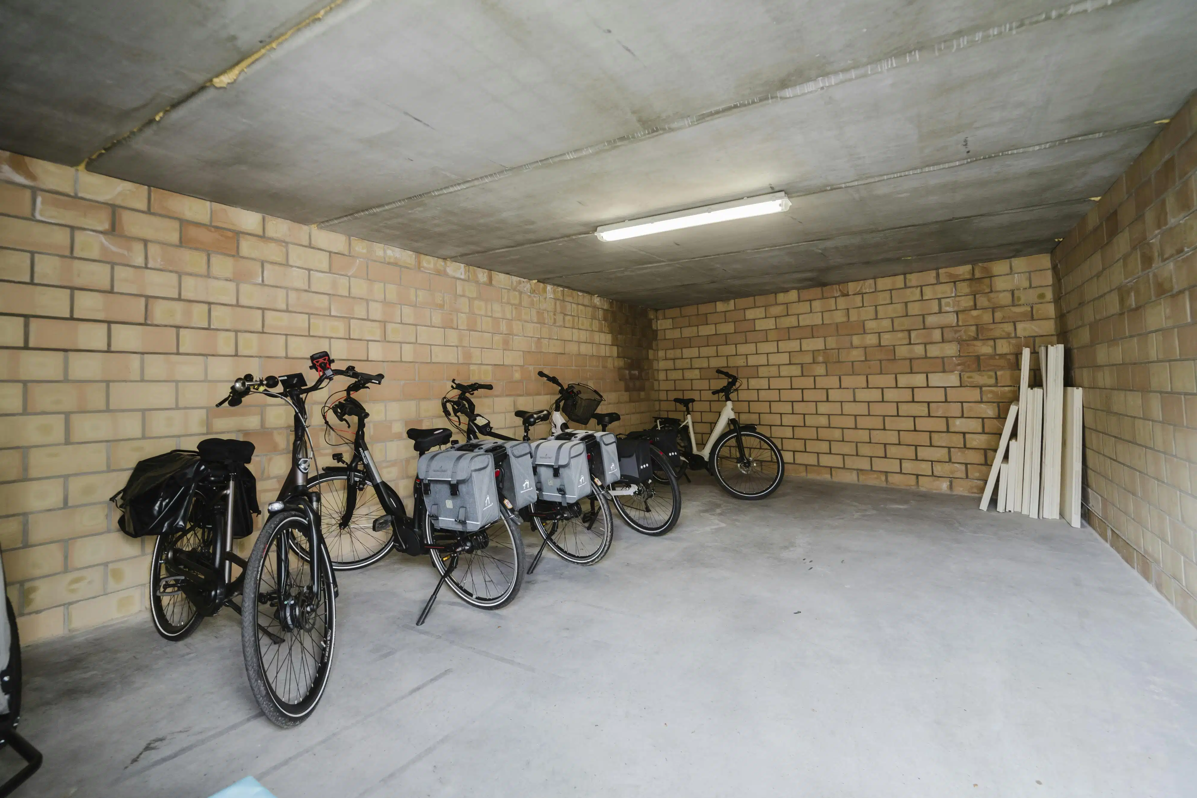 Appartement te koop in Harelbeke foto 15