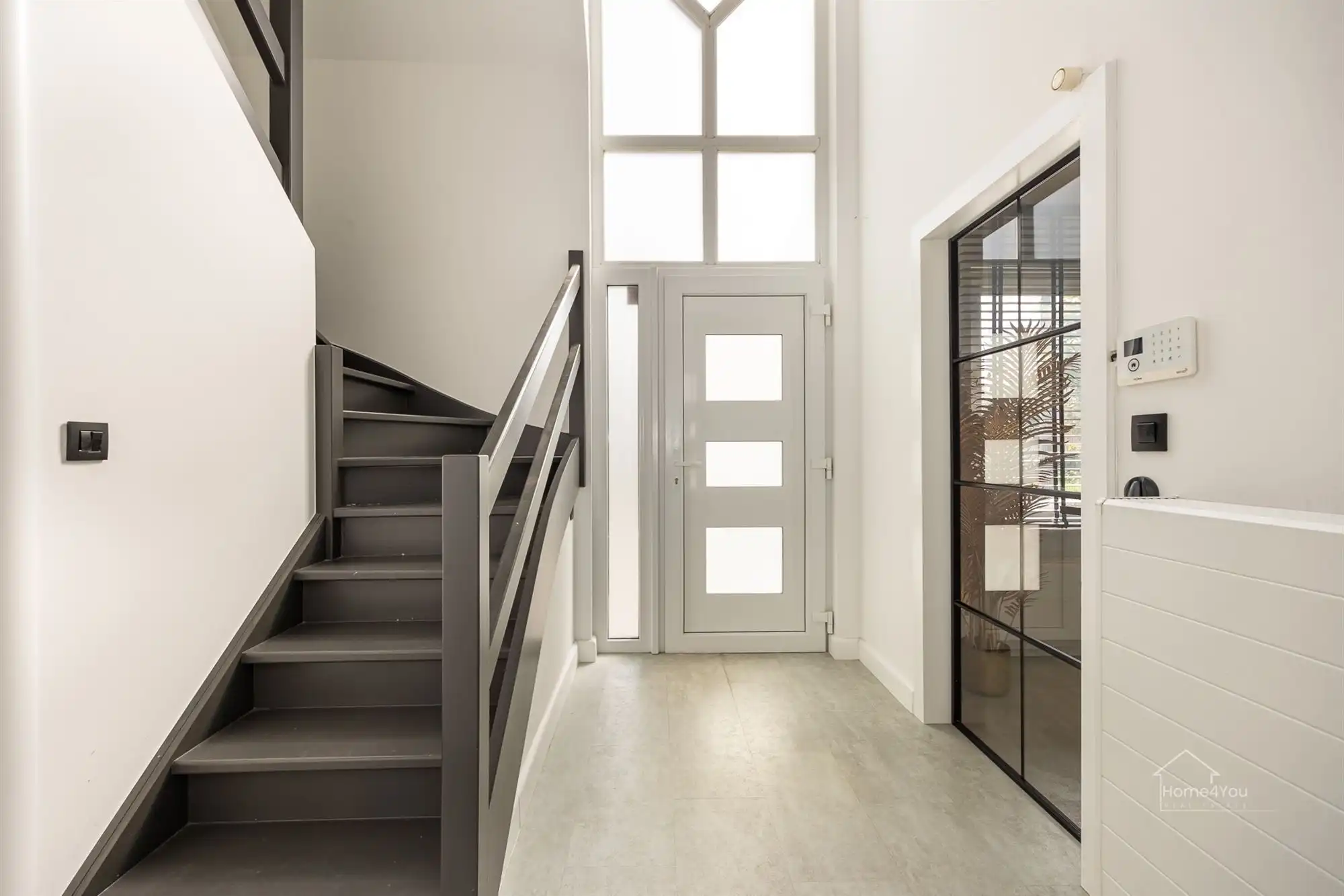Moderne villa met 3 slaapkamers en zwembad te Waasmunster! foto 4