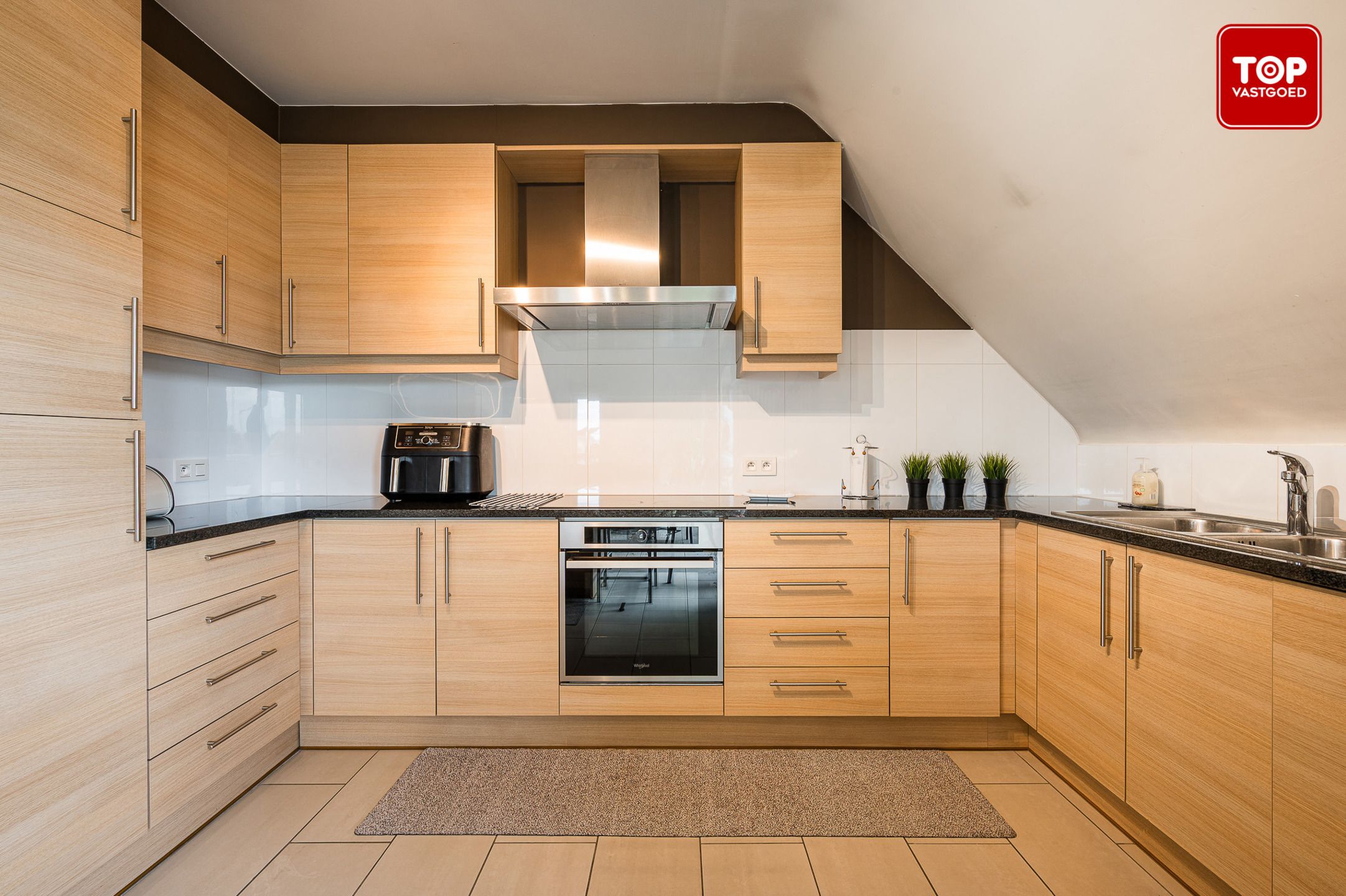 Uniek ruim appartement op een toplocatie in de Gentse rand foto 11