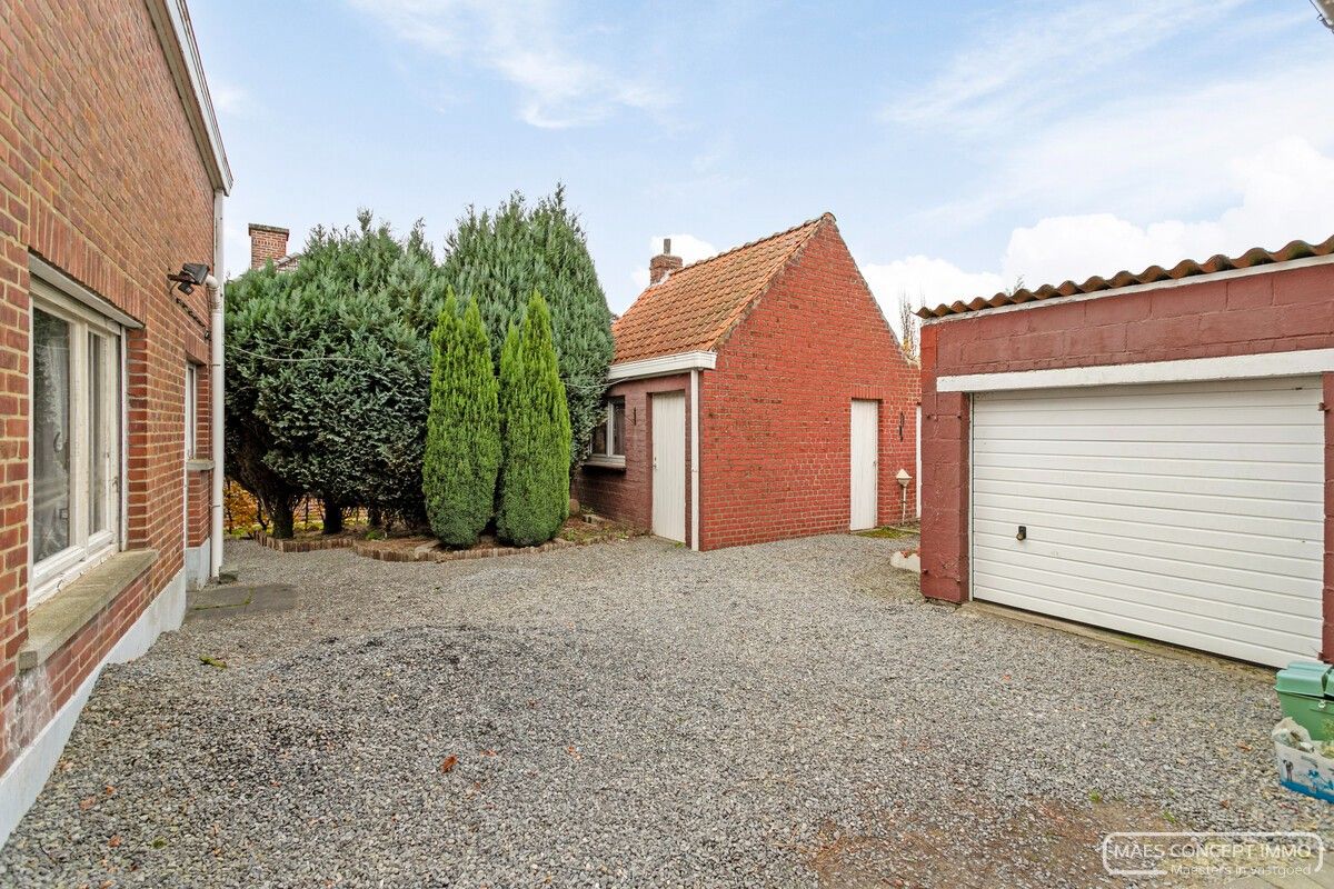 Te renoveren woning in Anzegem foto 18