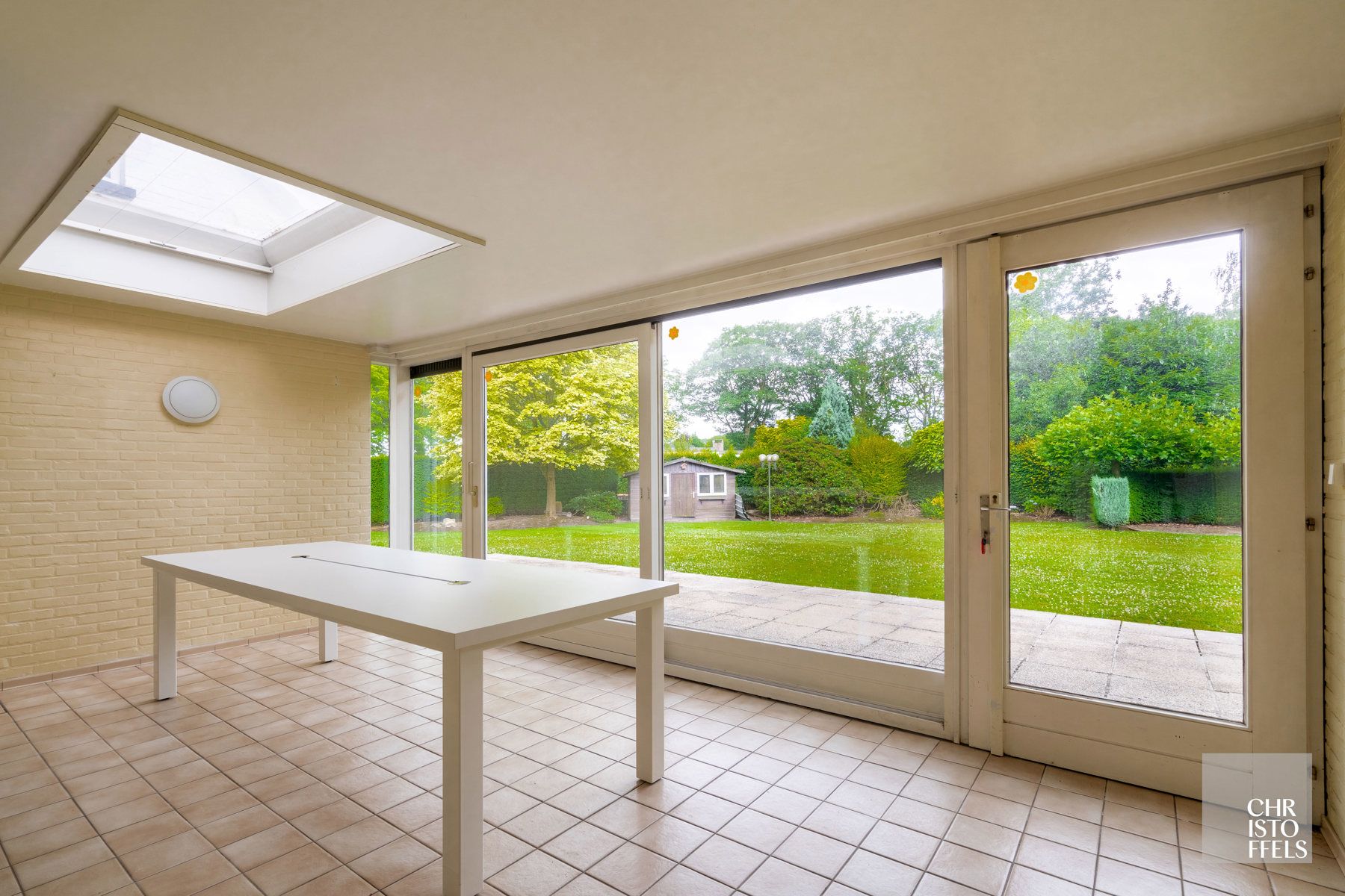 Te renoveren statige villa op een uitzonderlijk zuidgericht bouwperceel van (30x50)!  foto 14