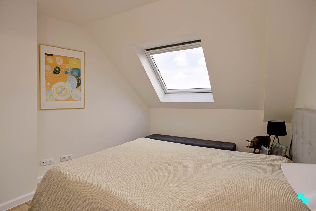 Kwalitatief afgewerkt duplex appartement in hartje Lichtervelde foto 14