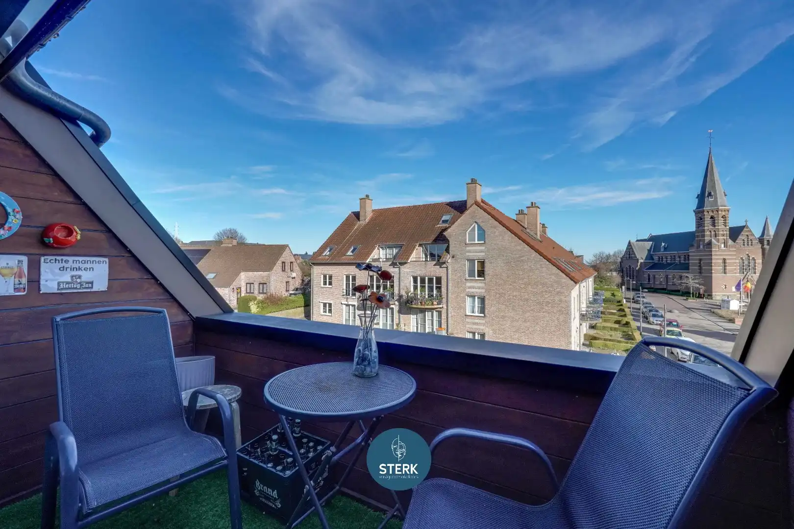 APPARTEMENT MET 2 SLPKS OP EEN GUNSTIGE LOCATIE TE GELLIK-LANAKEN !  foto 10