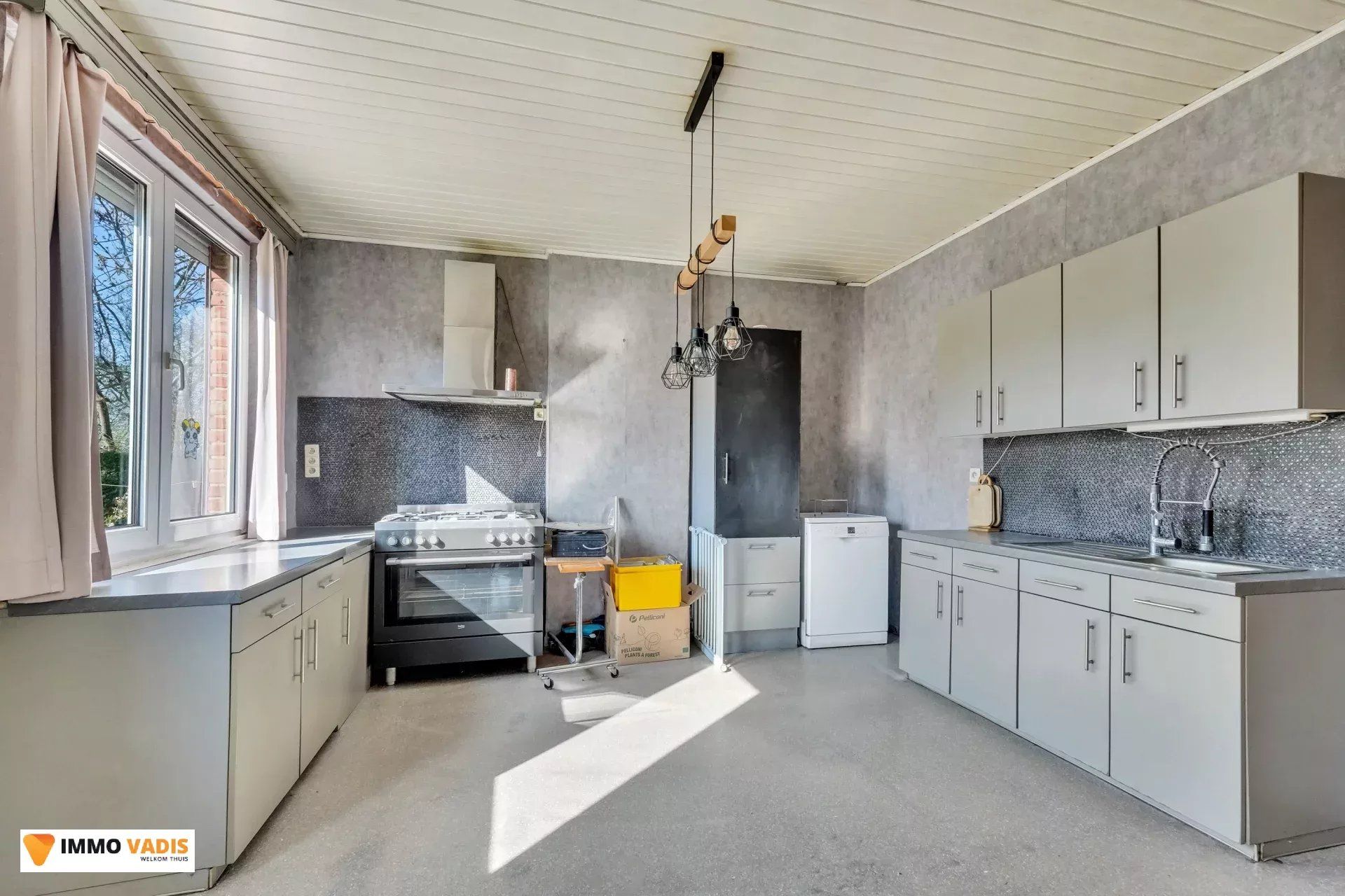 Woning met 4 slaapkamers en 2 tuinen foto 3