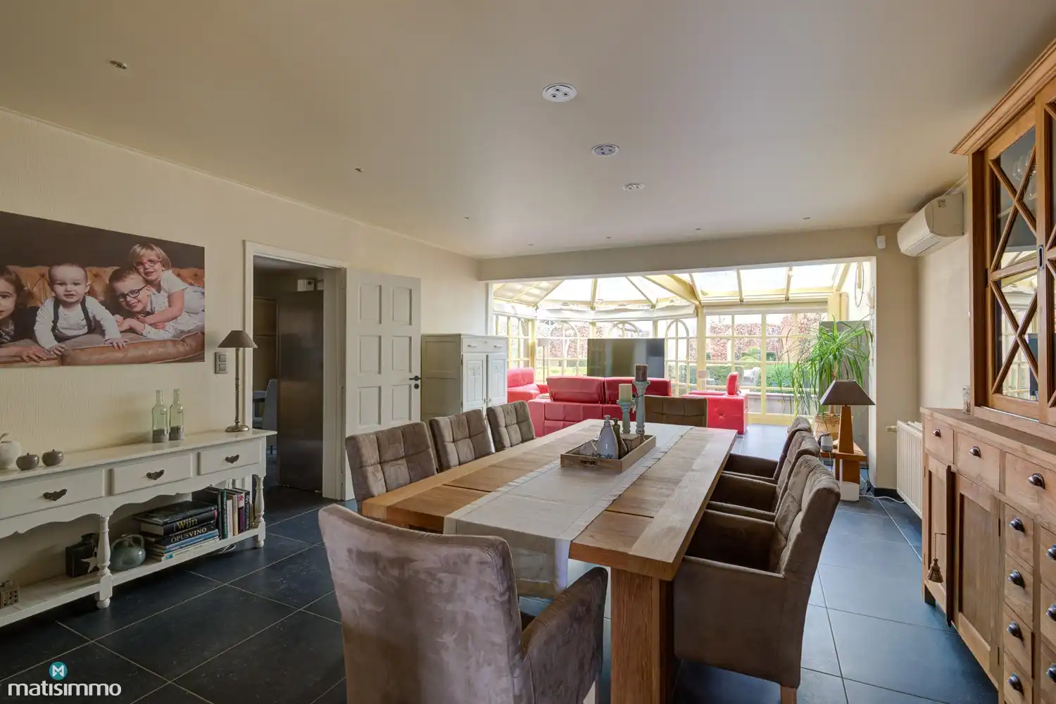 INSTAPKLARE EN ENERGIEZUINIGE WONING MET INPANDIGE GARAGE, TUINKAMER, KELDER EN RUIME TUIN TE ELST foto 10