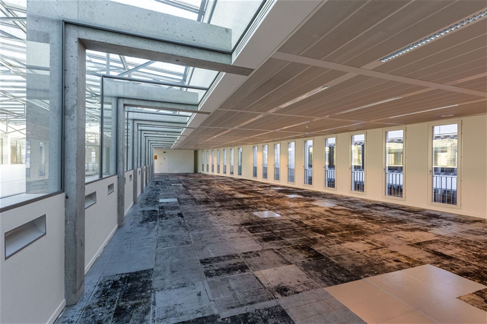 COLONY SQUARE: vanaf 1.060m² tot 7.100m² foto 3