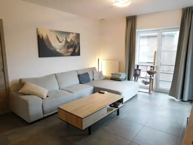 Rustig gelegen, energiezuinig appartement met carport foto 8