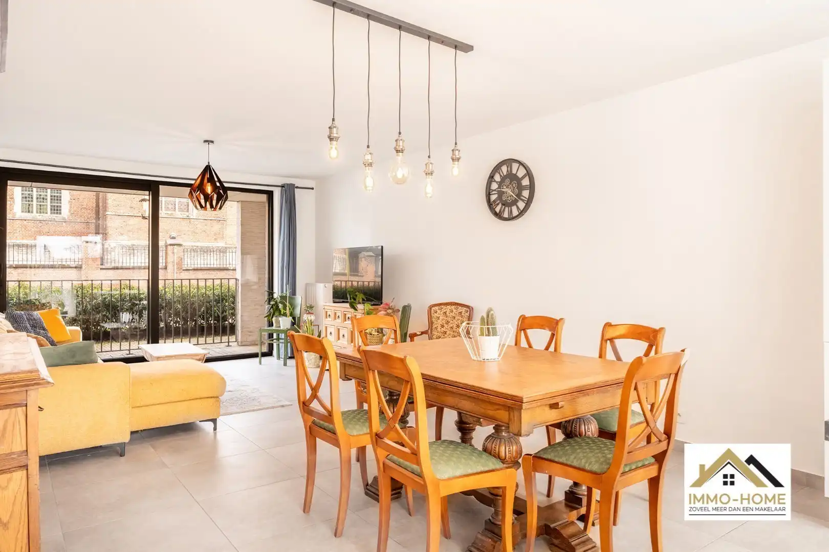 Gelijkvloers appartement met twee terrassen en autostaanplaats!! foto 6