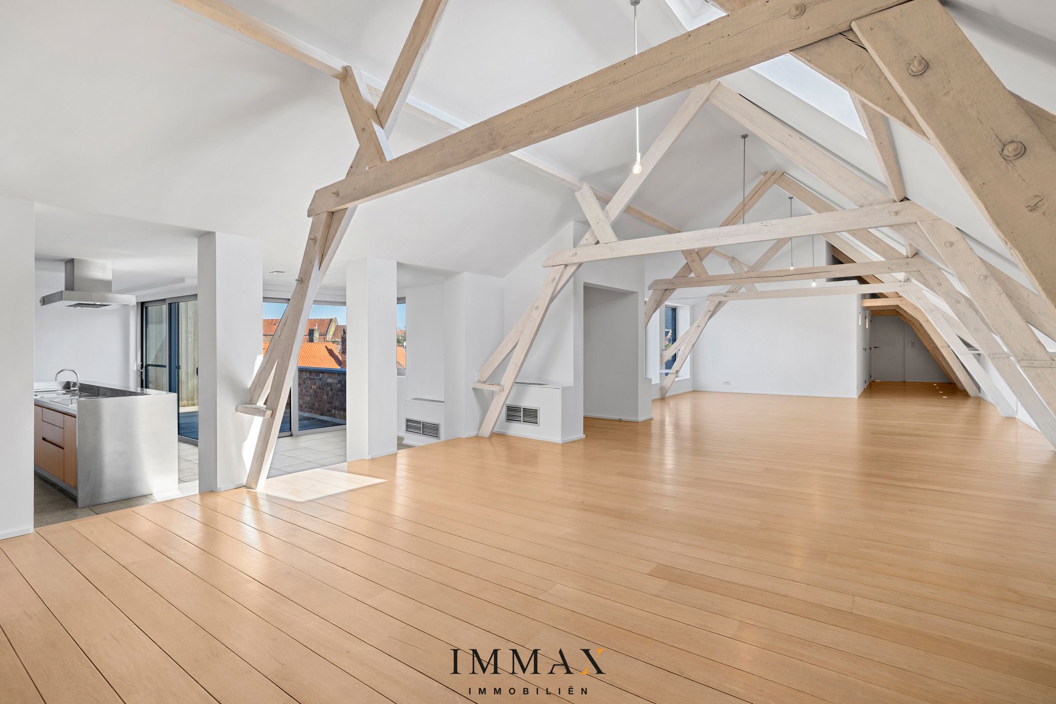 Unieke loft met de mooiste zichten van Brugge foto 4