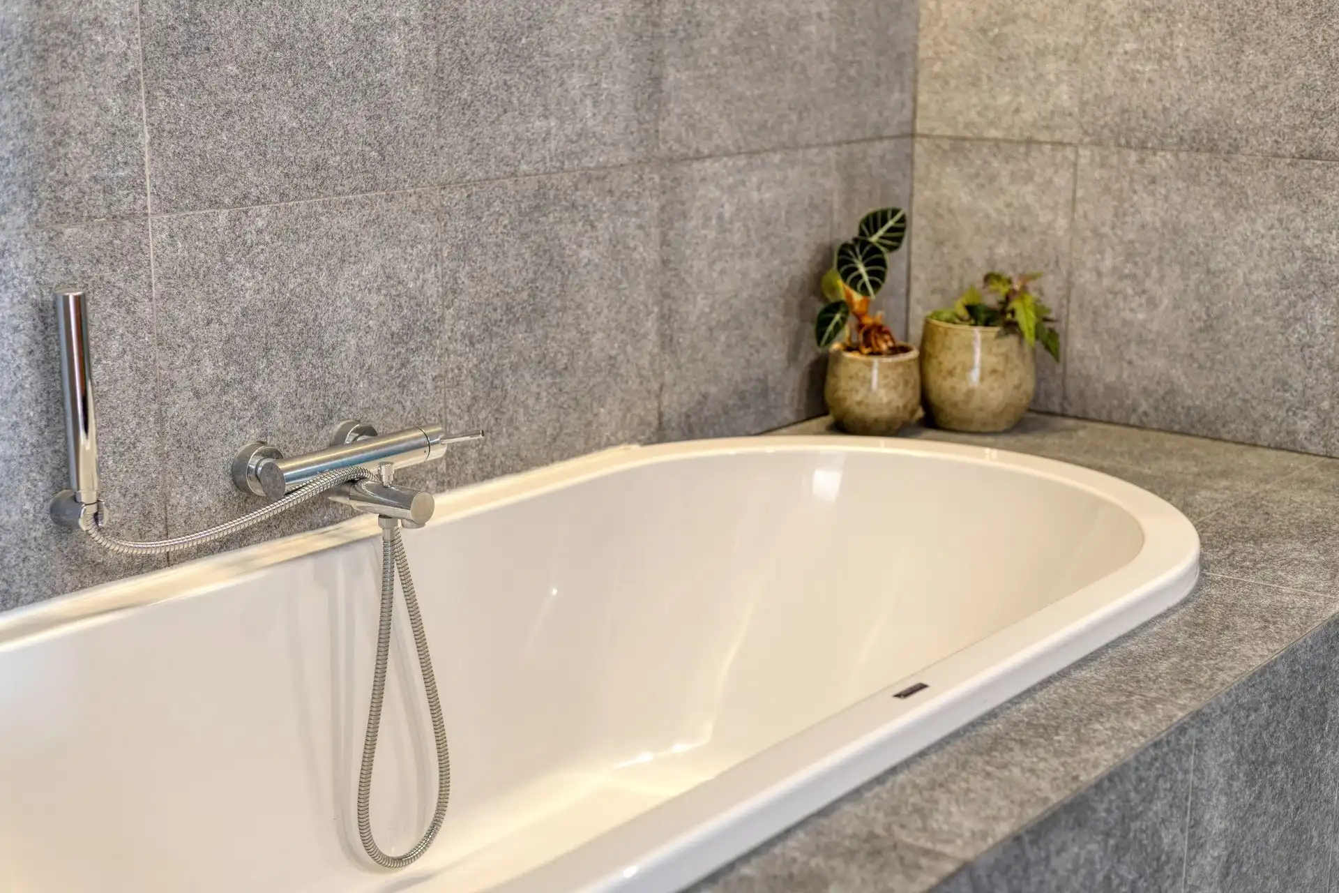 Lichtrijke, moderne villa in perfecte staat op rustige locatie foto 31