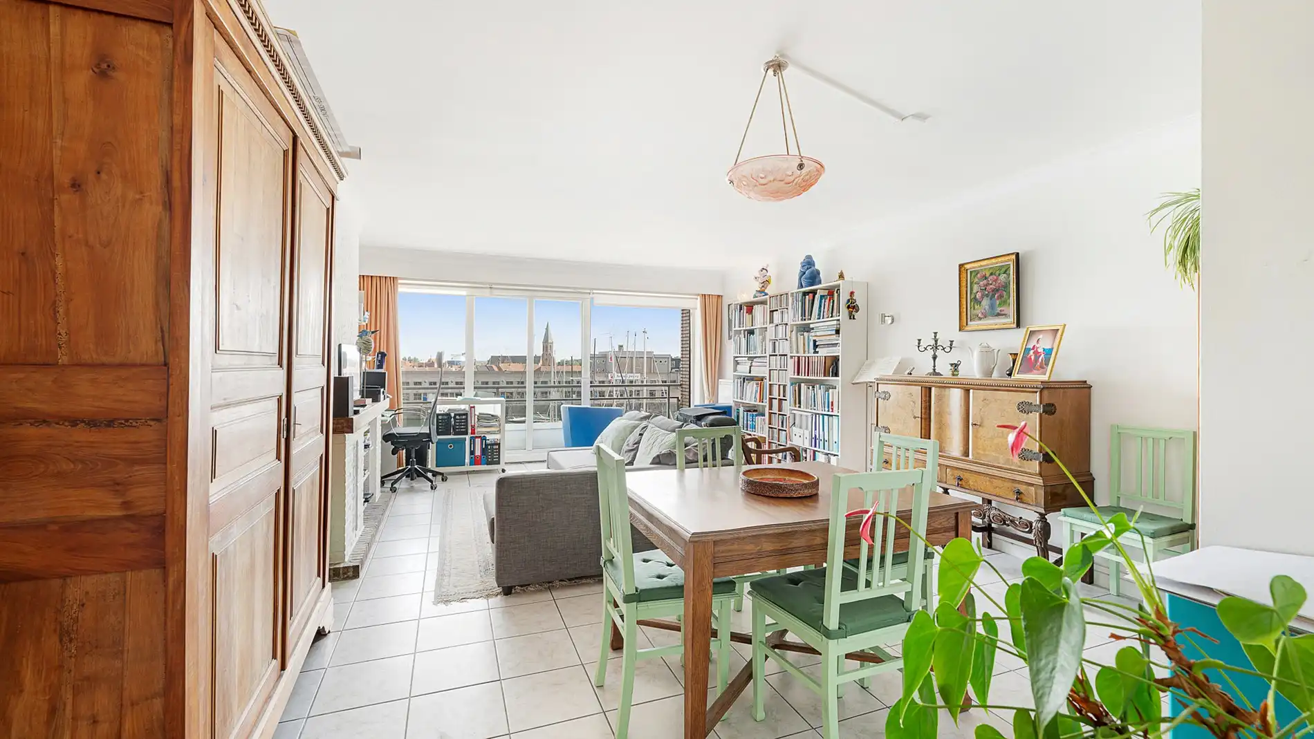 Groot appartement (100m²) aan de jachthaven te koop foto 3