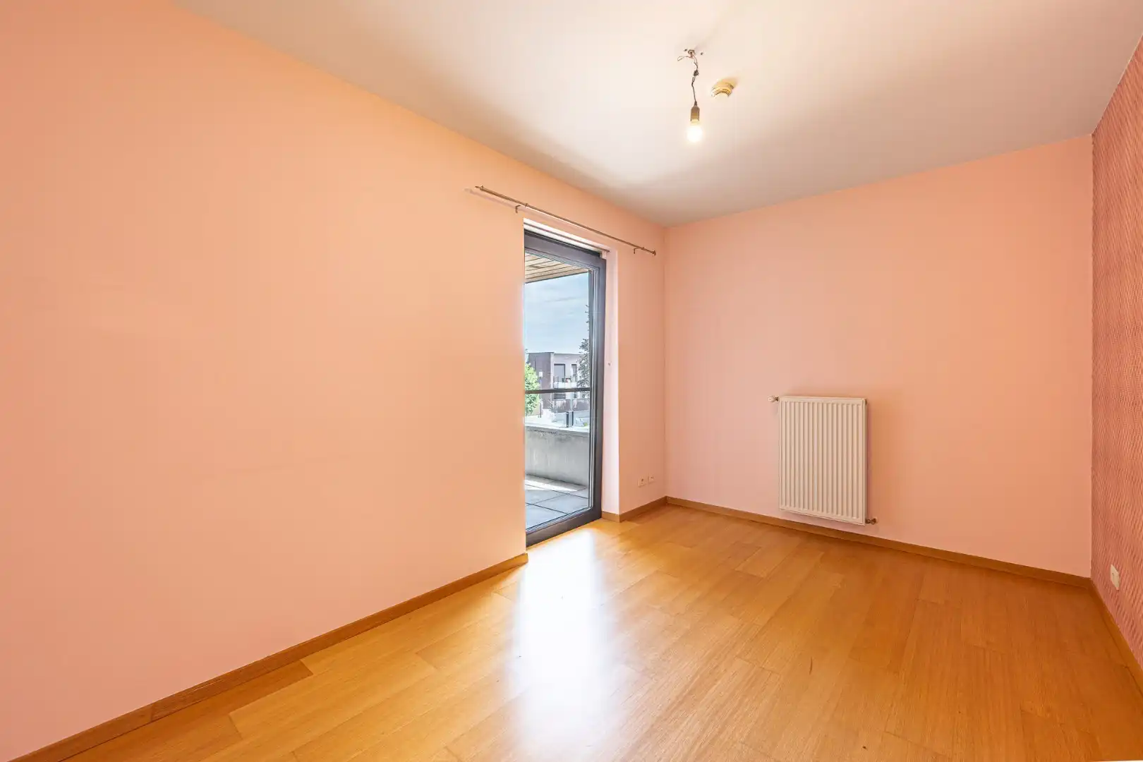Instapklaar appartement met 2 slaapkamers, garage, berging en zonneterras in Dadizele foto 11