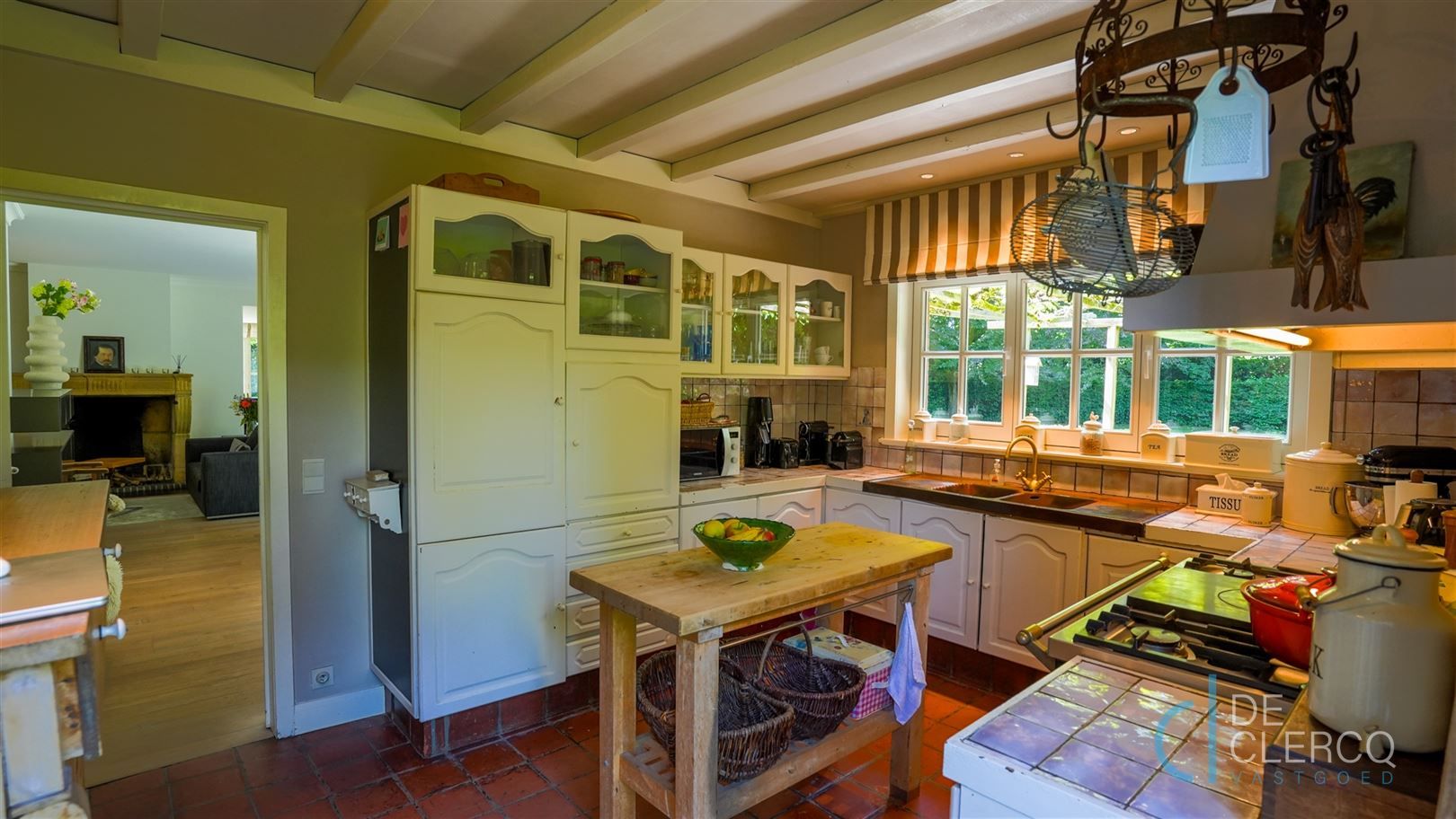 Karaktervolle villa op omvangrijk perceel te koop Lochristi! foto 10