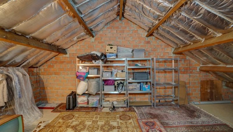 Gelijkvloers landhuis 156m² + 80m² verdieping op 7 are nabij centrum foto 14
