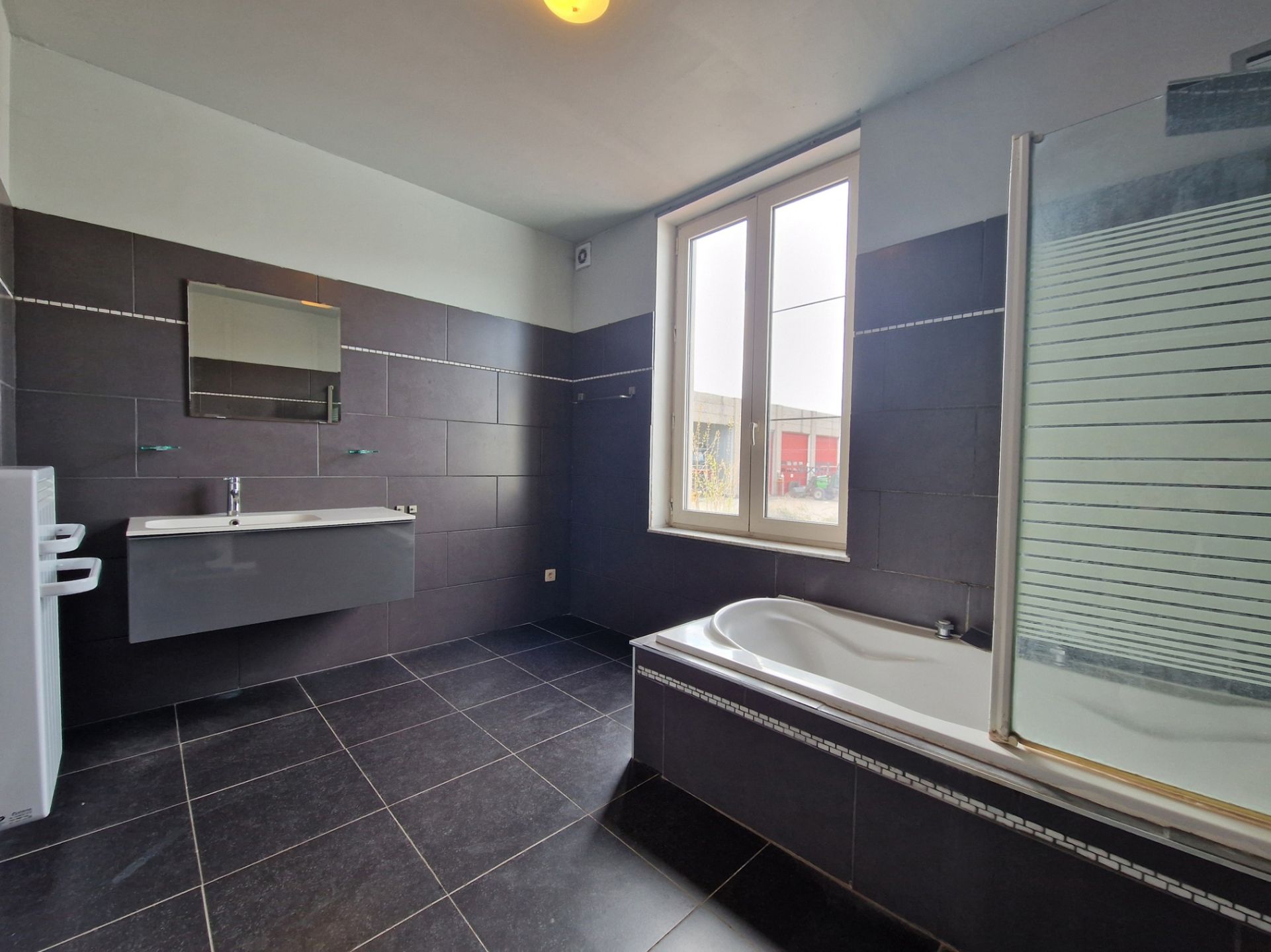 Woning met 3 slaapkamers en garage foto 10