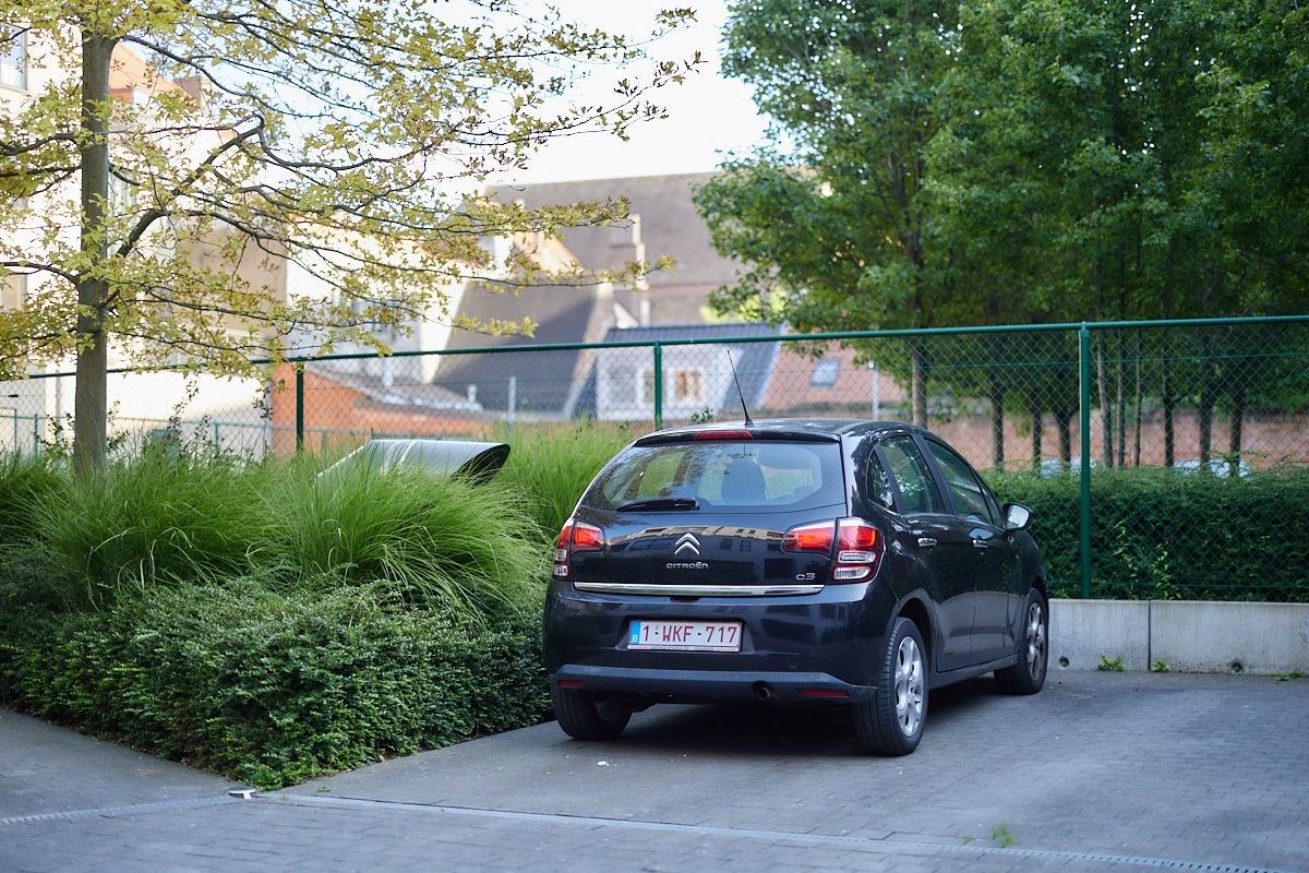 VERKOCHT. Bijzonder sfeervol appartement aan het Zuidpark met drie slaapkamers. foto 23