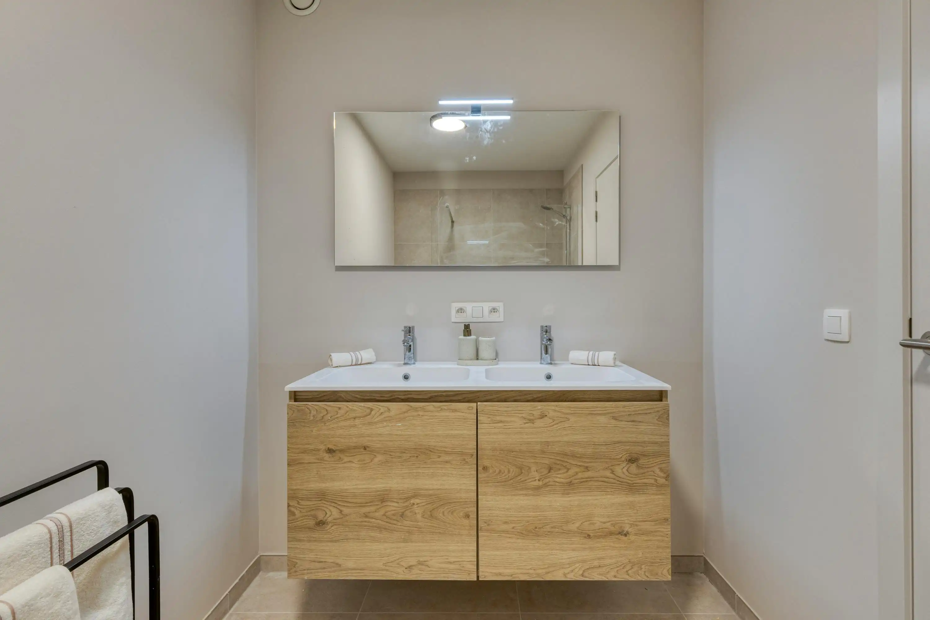 Prachtig nieuwbouwappartement met 2 kamers te koop in Vichte foto 10