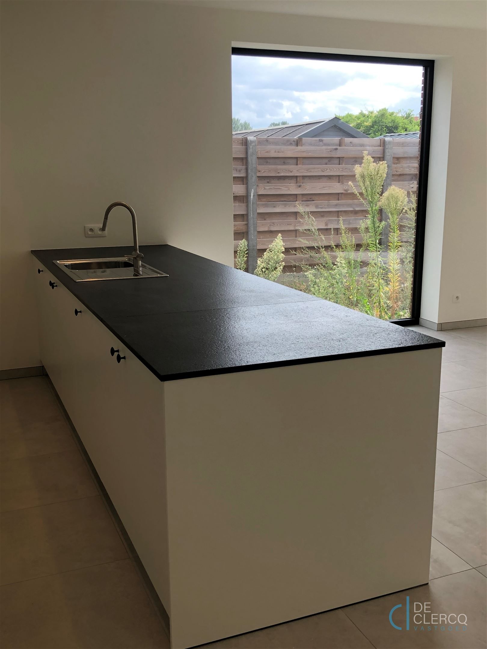 Halfopen nieuwbouwwoningen TE HUUR op wandelafstand van het dorp van Lochristi! foto 9