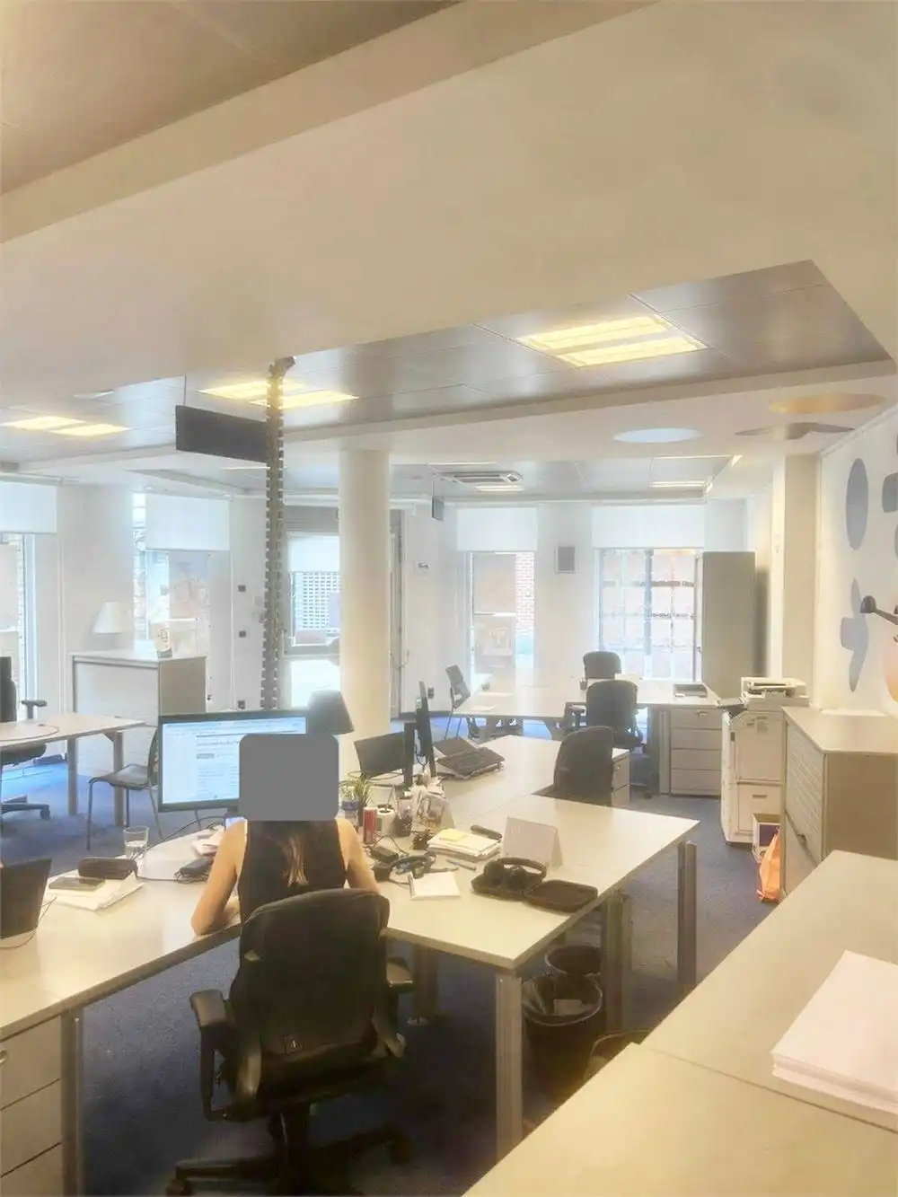 Te huur – commercieel gelijkvloers in centrum Halle foto 8