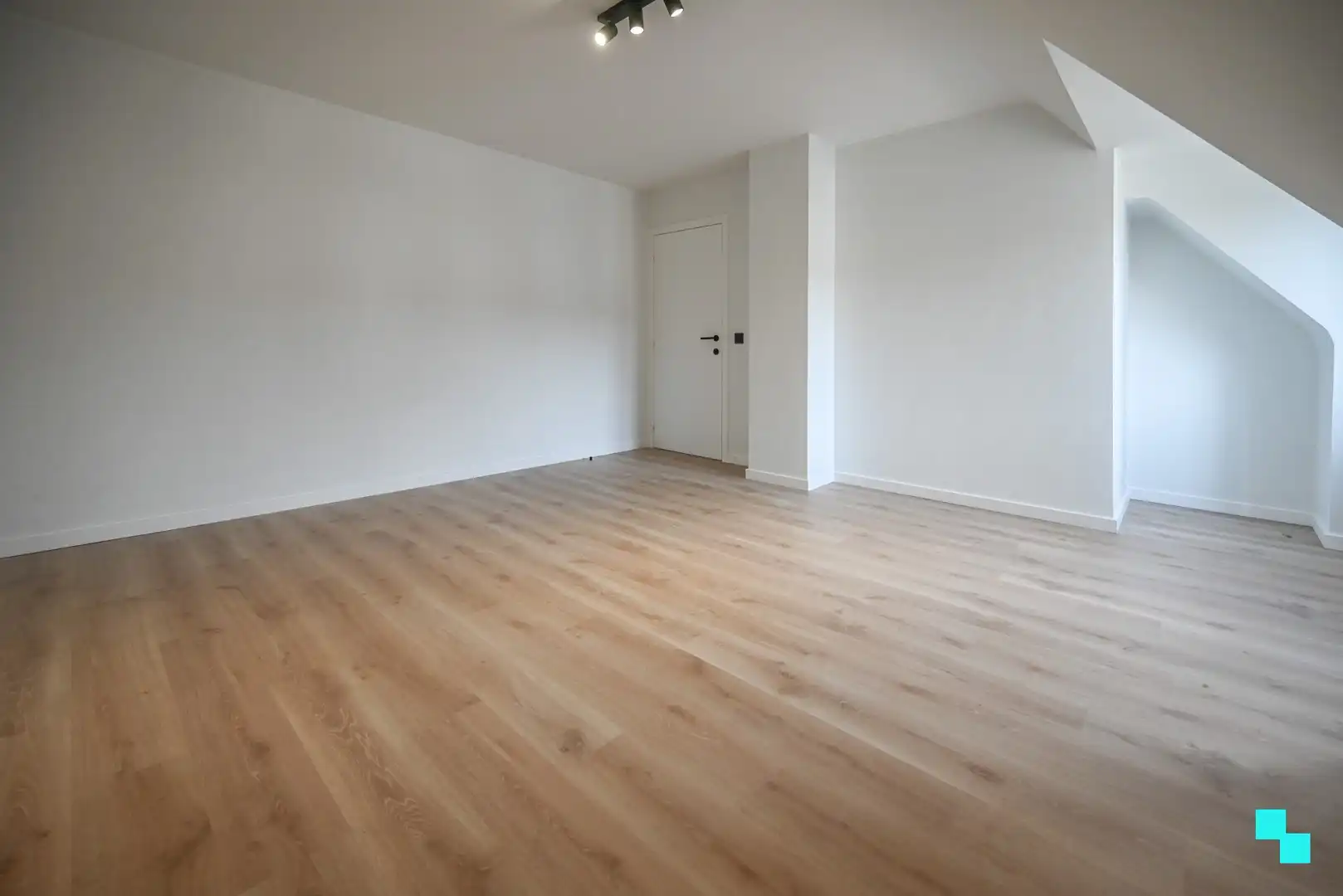 Zeer rustig gelegen, recent gerenoveerde woning op de Bosmolens foto 21