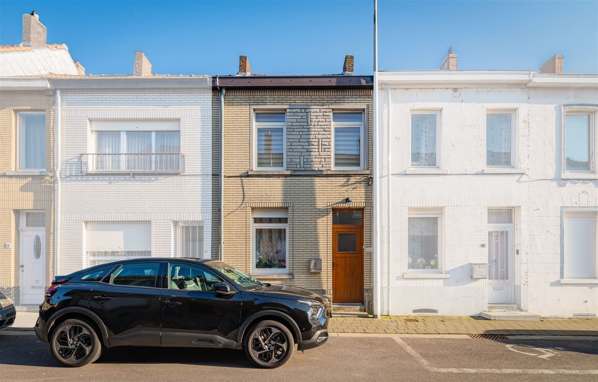 Gerenoveerde woning met 3 slaapkamers foto 1