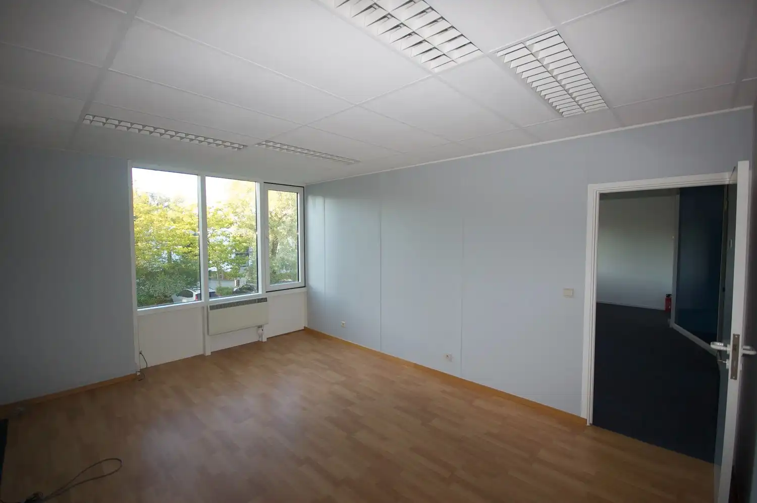 Kantoorruimte van 122 m2 op het Kennedypark foto 4