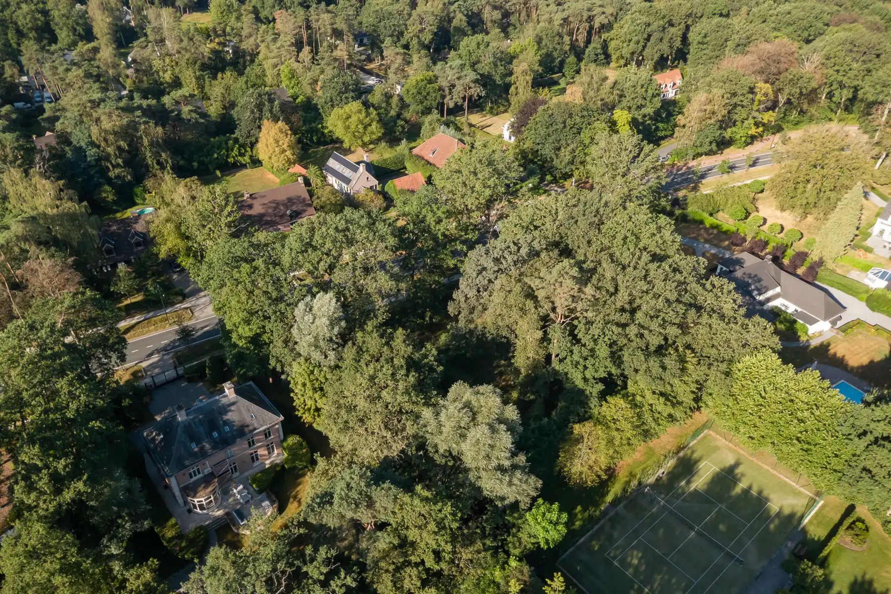 Bouwgrond van 2.247 m²  met een breedte van 50 m. te Schilde foto 5