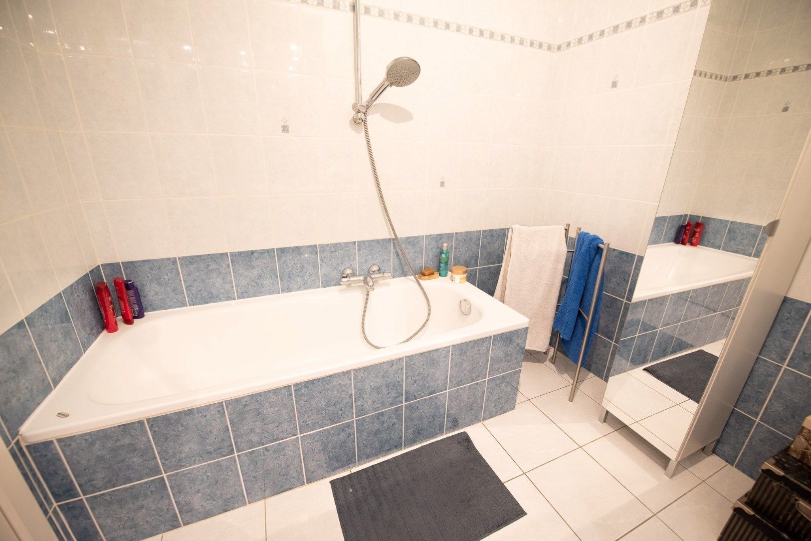 Gezellig éénslaapkamer appartement met garage te huur in Oeselgem  foto 9