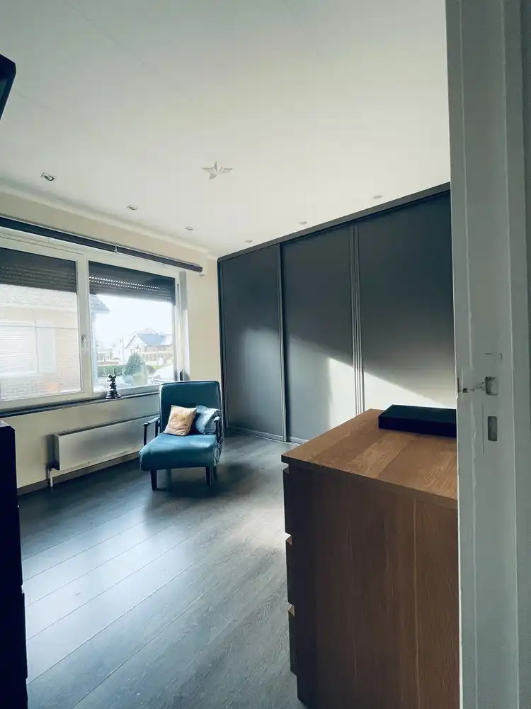 Bungalow met 3 slaapkamers, omringd met een mooie tuin in het rustige Rozendaal in Diepenbeek. foto 10