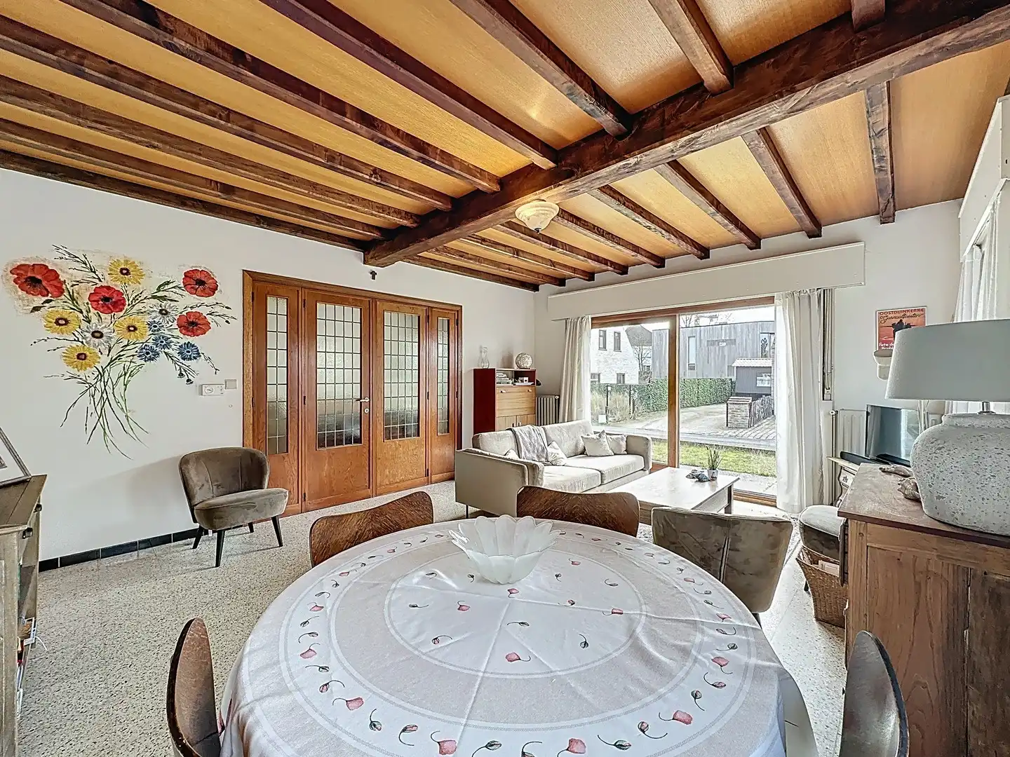 Welgelegen alleenstaande villa met opknapwerk Oostduinkerke-bad. foto 4