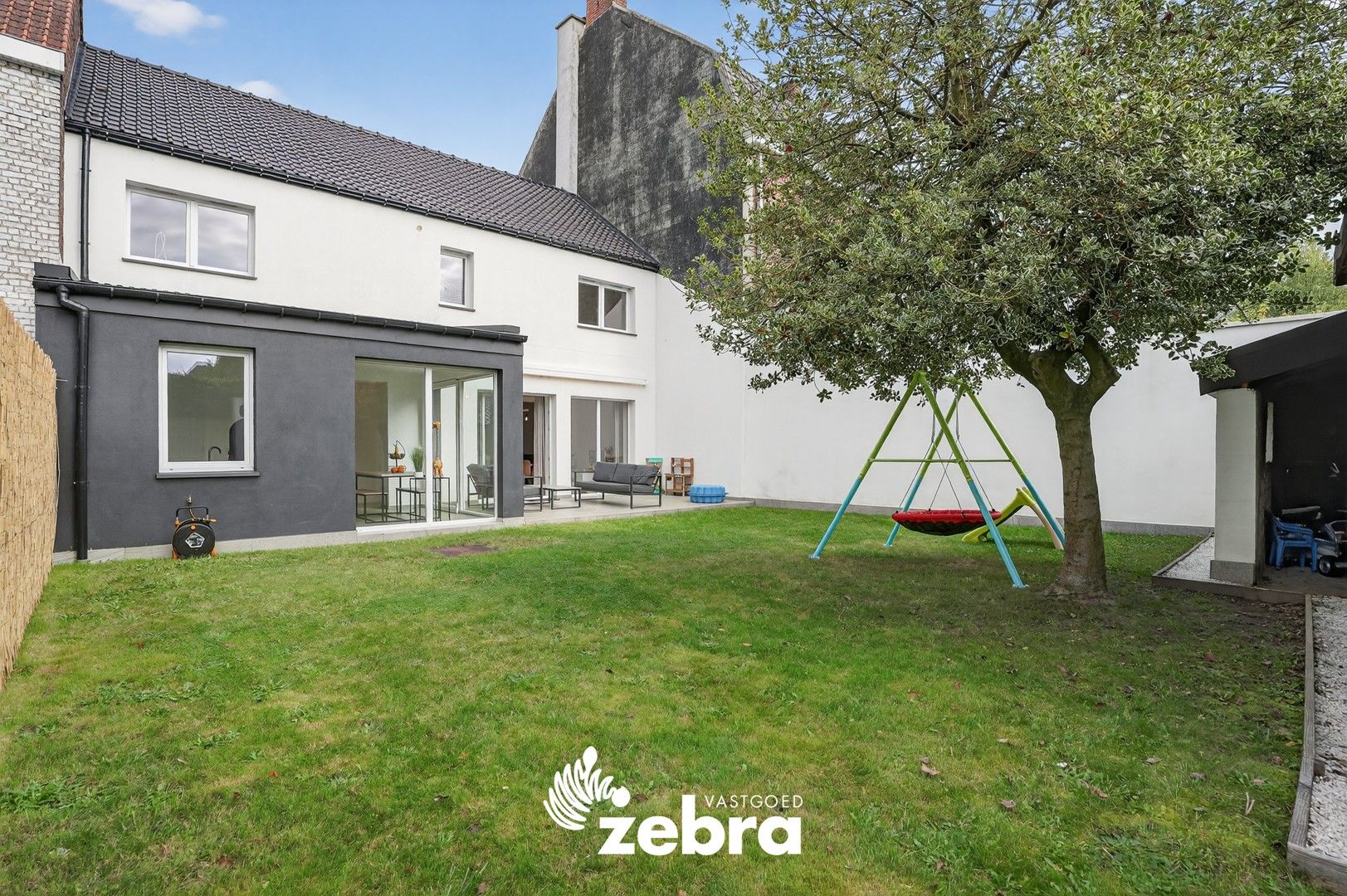 Gerenoveerde woning met 4 slaapkamers, tuin en garage te Meulebeke! foto 27